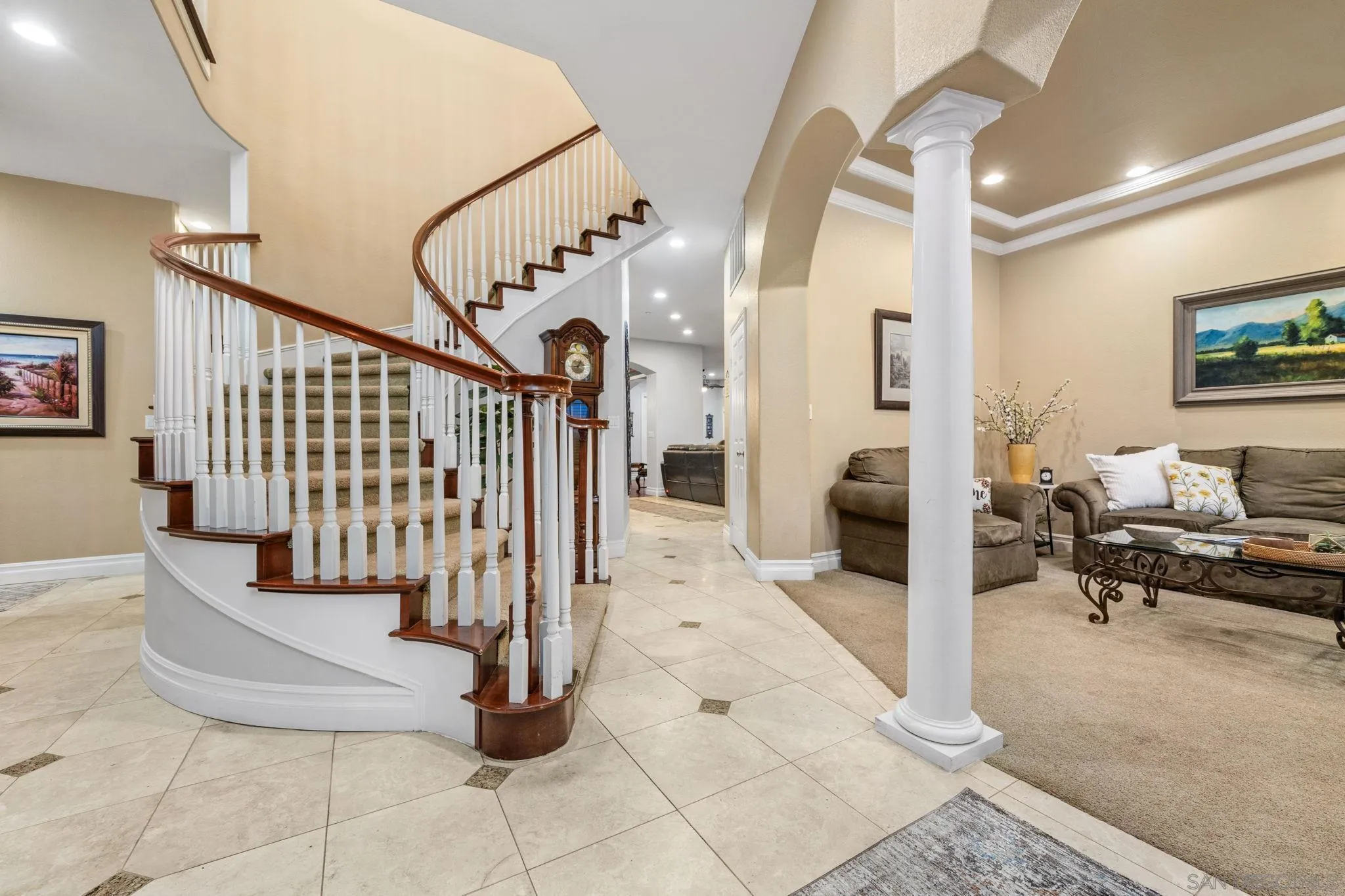 https://cdn.realtyfeed.com/cdn/127/260006743/4f93278fe9505aa537c1d88bd430100c.webp