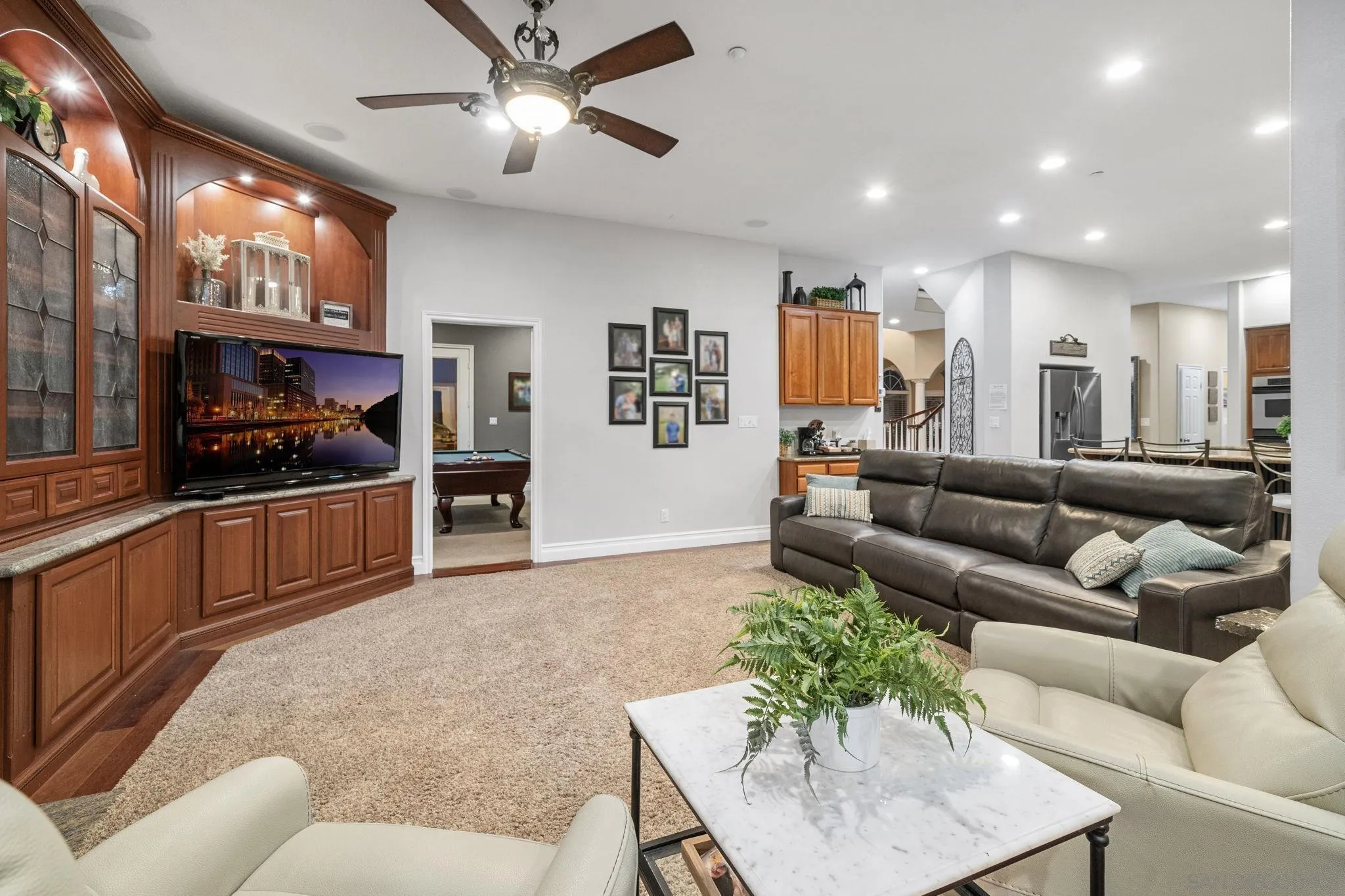 https://cdn.realtyfeed.com/cdn/127/260006743/c62cfcc590089547e6aad80032c465ab.webp