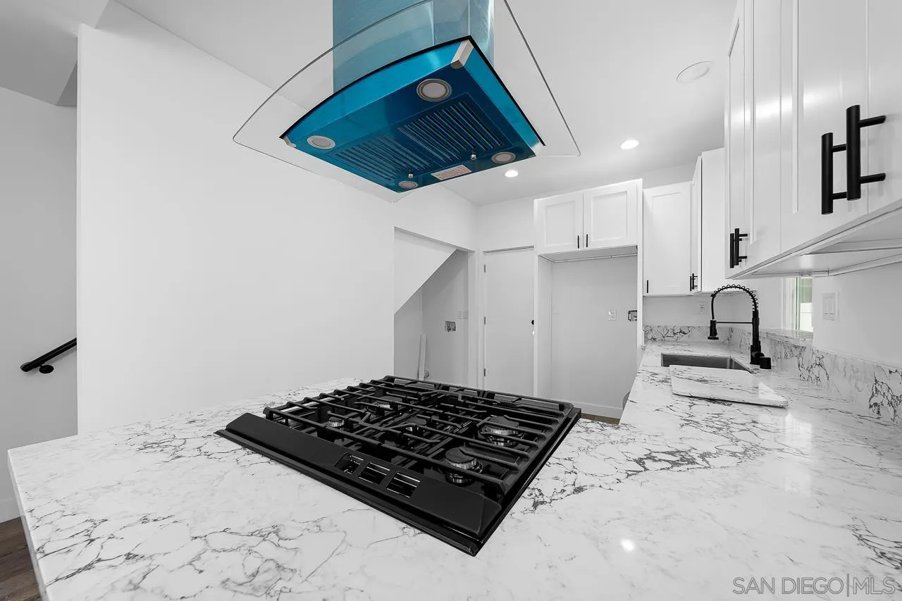 https://cdn.realtyfeed.com/cdn/127/260006749/27b84f84cae45be12a926b87aae28e13.webp