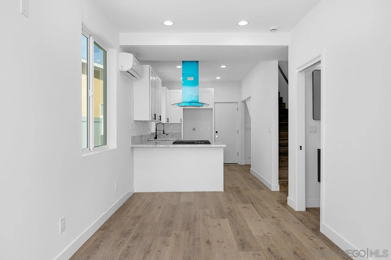 https://cdn.realtyfeed.com/cdn/127/260006749/a6354ef875120b8912a78f23a7f25625.webp