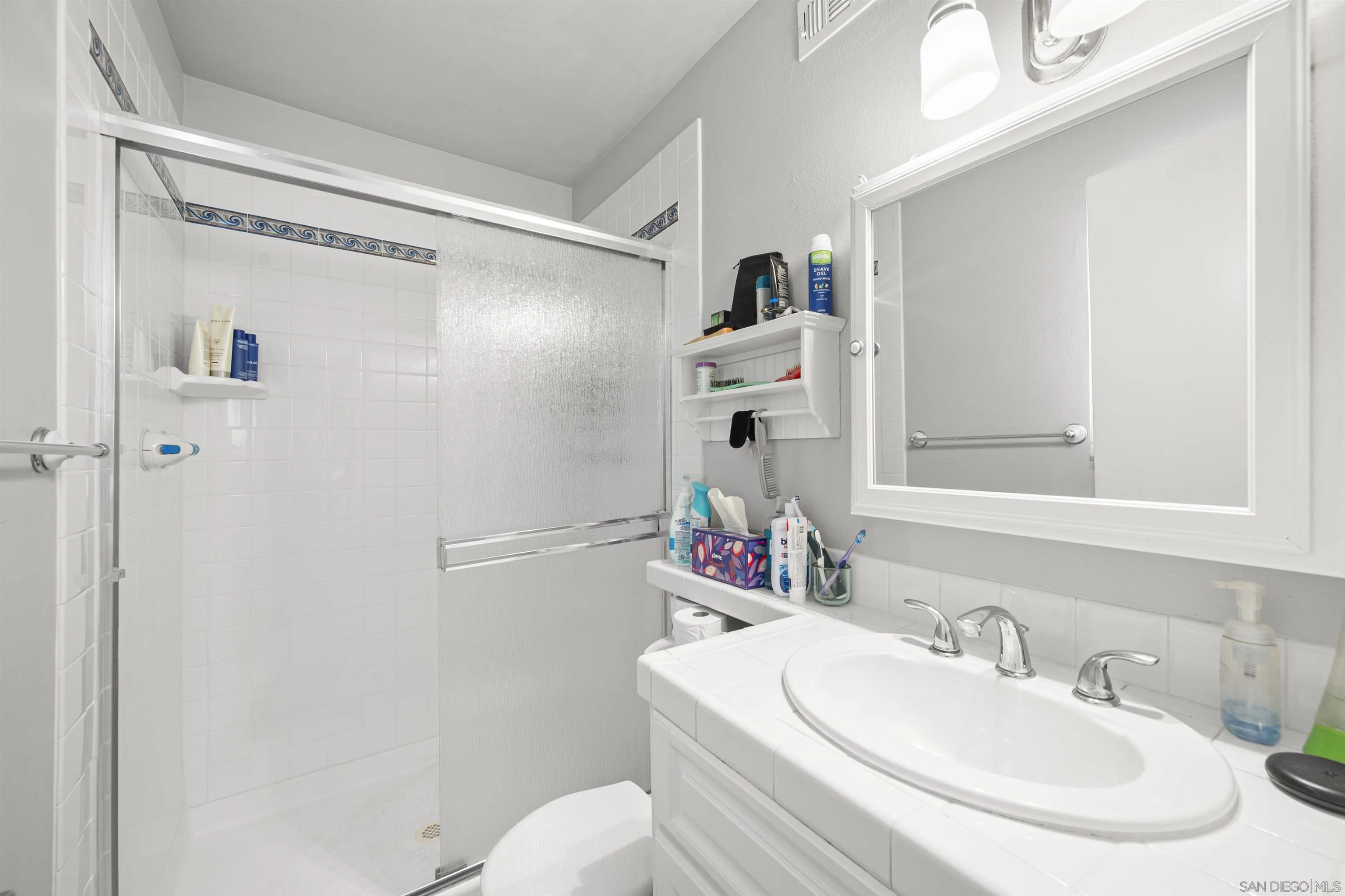 https://cdn.realtyfeed.com/cdn/127/260006755/65aa5e7f9db430007321b5dc70c20604.webp