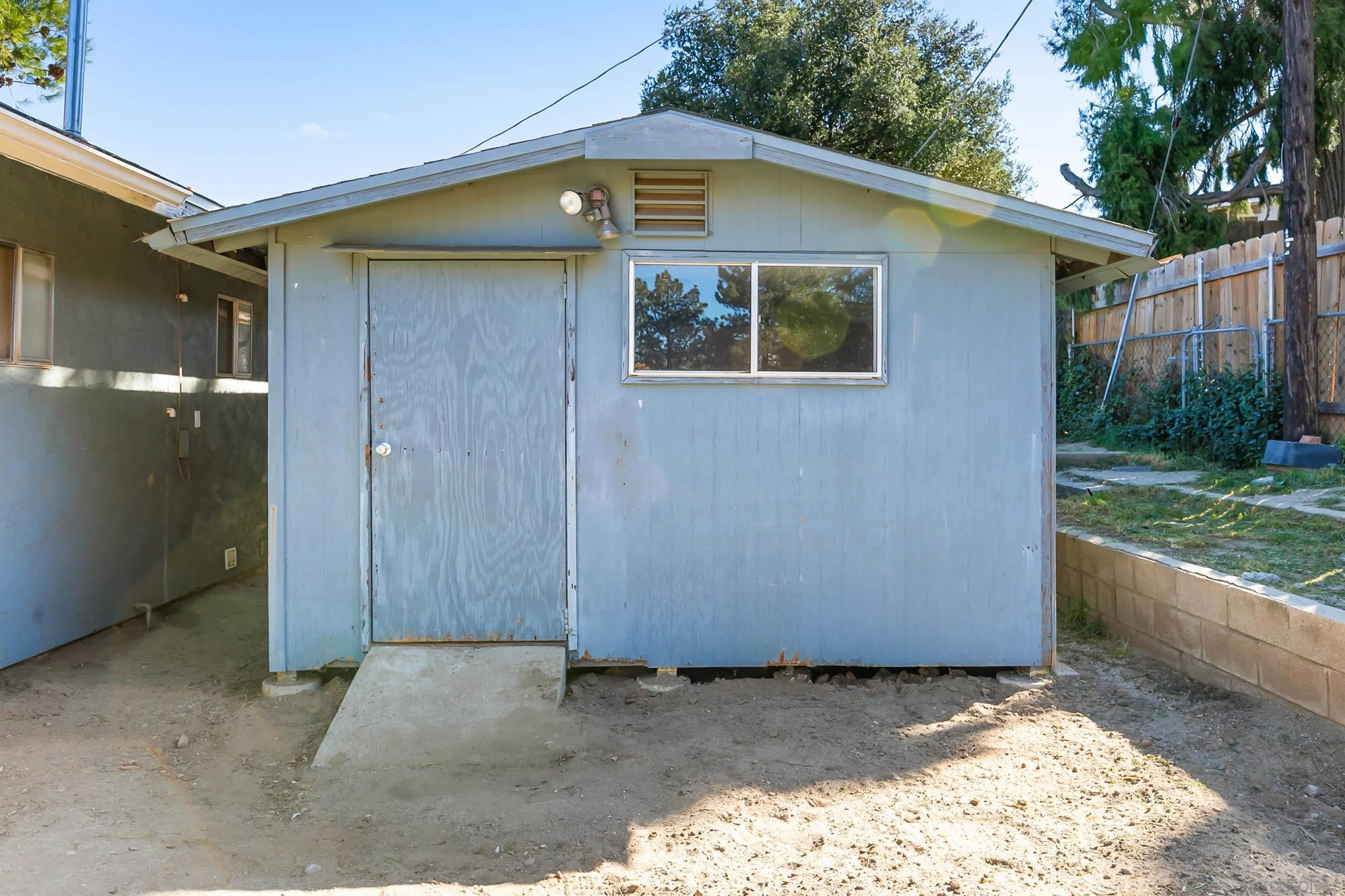 https://cdn.realtyfeed.com/cdn/127/260006756/71c77b9d4ab27f98dd5b00586ff9d15b.webp