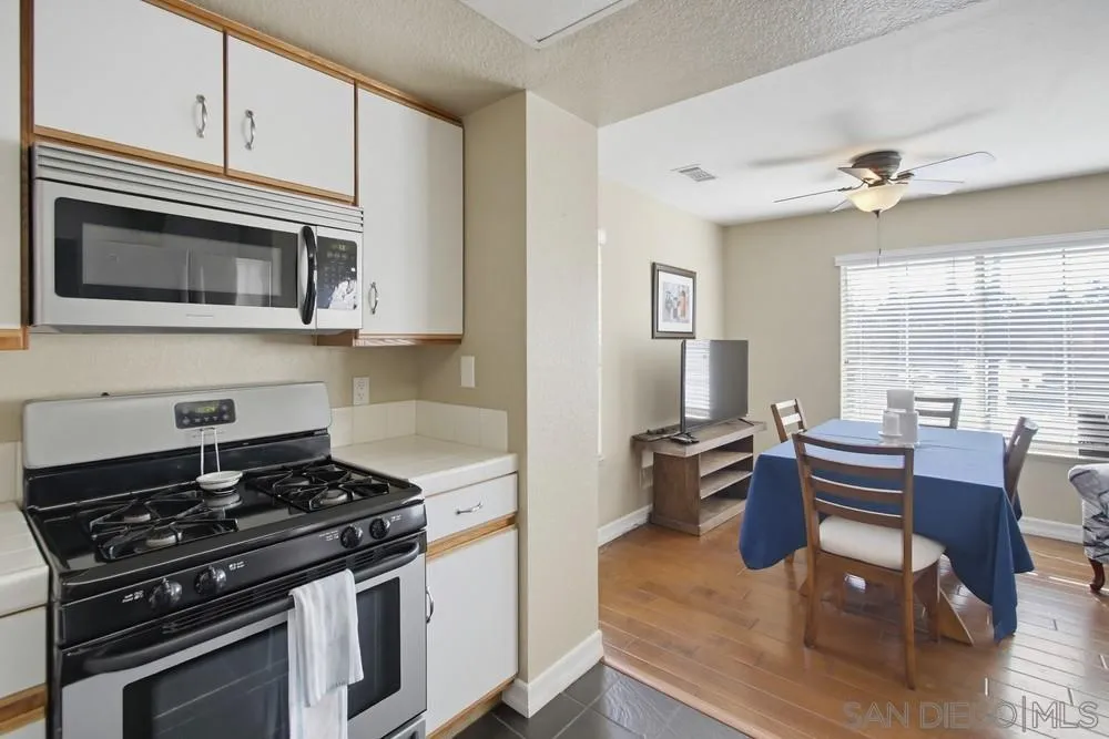 Photo #9: 260006760 Listing: Photo #9