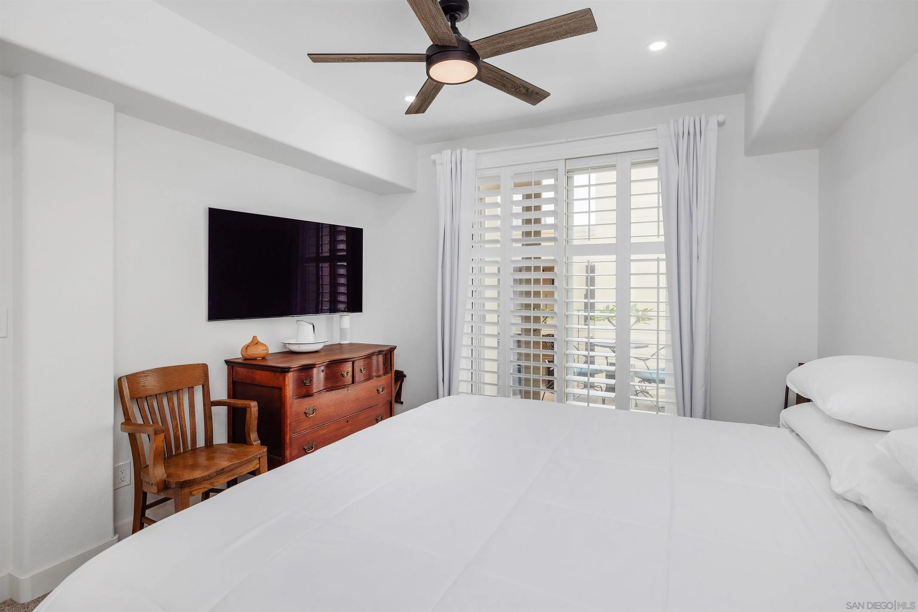 Photo #12: 260006761 Listing: Photo #12