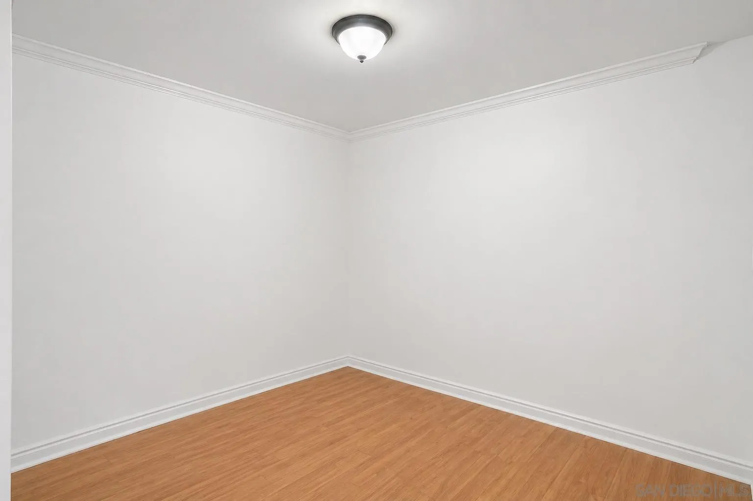 Photo #5: 260006765 Listing: Photo #5