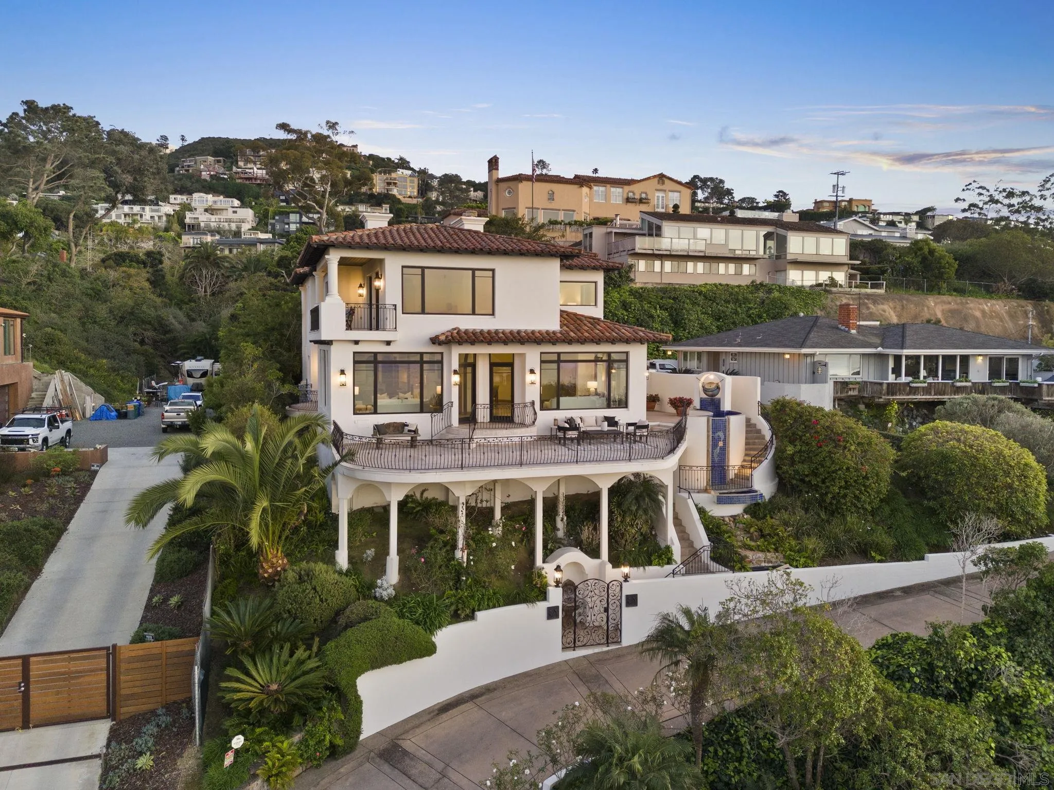 https://cdn.realtyfeed.com/cdn/127/260006766/42736fb3ee9639ace6ded3c5fb6ec5f4.webp