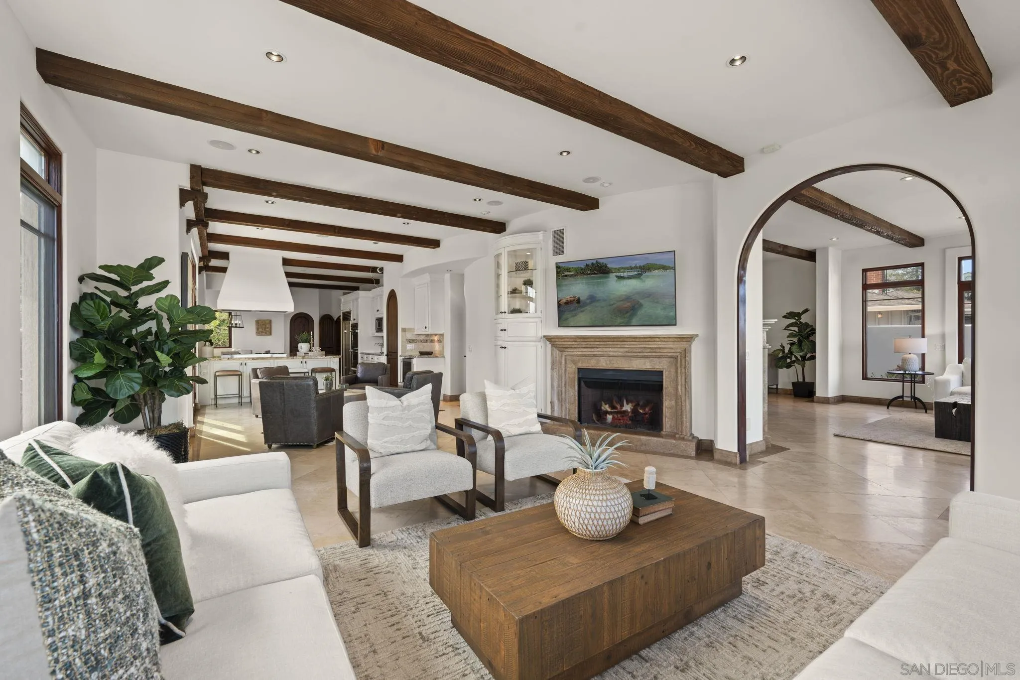 https://cdn.realtyfeed.com/cdn/127/260006766/be3a9eb2412428551a2a359fc11f61b4.webp