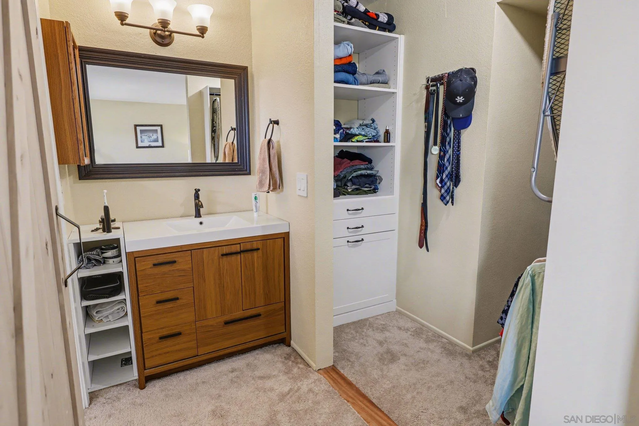 Photo #13: 260006771 Listing: Photo #13