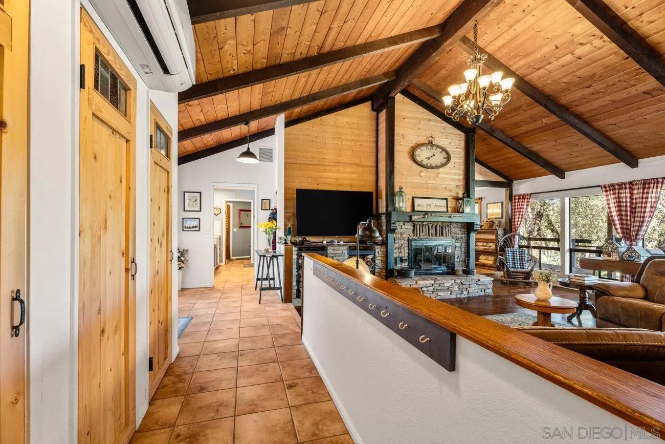 https://cdn.realtyfeed.com/cdn/127/260006776/08451999eda81e0e28641c0b60189cc5.webp