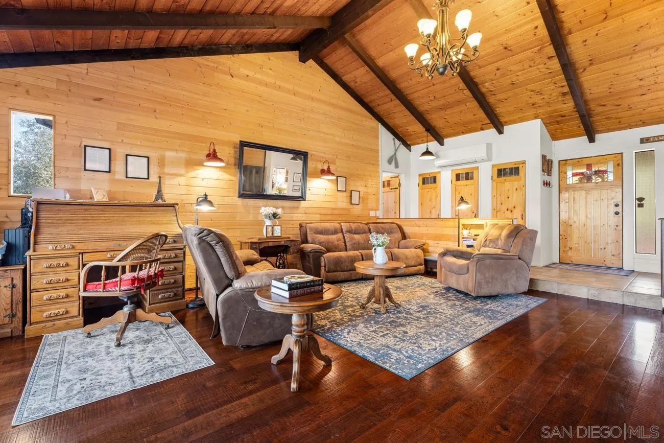 https://cdn.realtyfeed.com/cdn/127/260006776/2a4a25e47b4fb0203ef504da4a1a60a6.webp