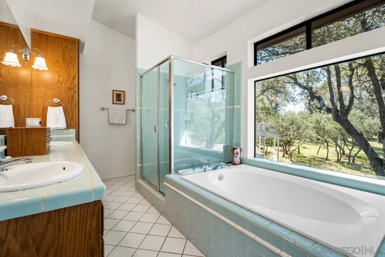 https://cdn.realtyfeed.com/cdn/127/260006776/e3fd145d1296c3ad435d4eebc2203d00.webp