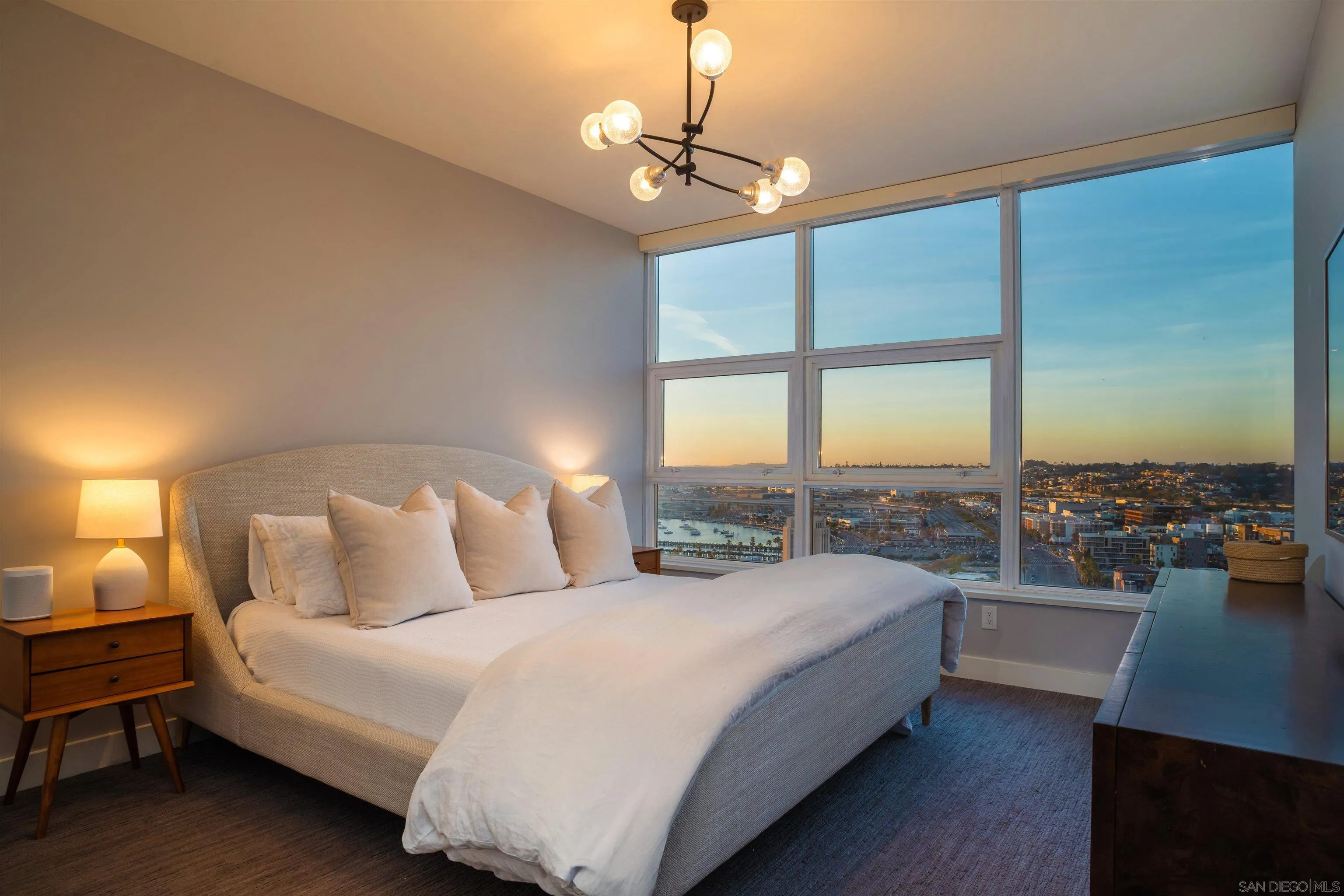 https://cdn.realtyfeed.com/cdn/127/260006796/b3d8612e2a0a3596309a2860b19621e5.webp