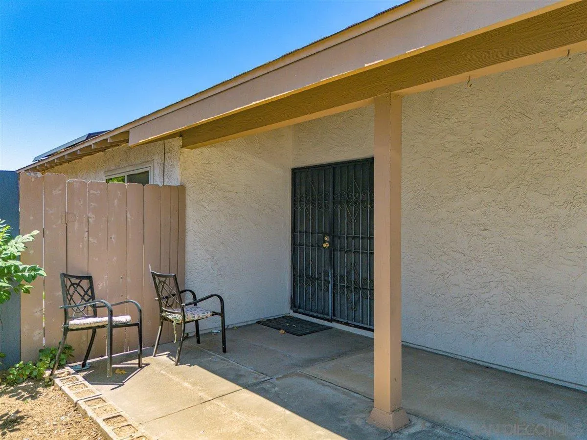 https://cdn.realtyfeed.com/cdn/127/260006799/307dd0367ad632bd719c886c141435fb.webp