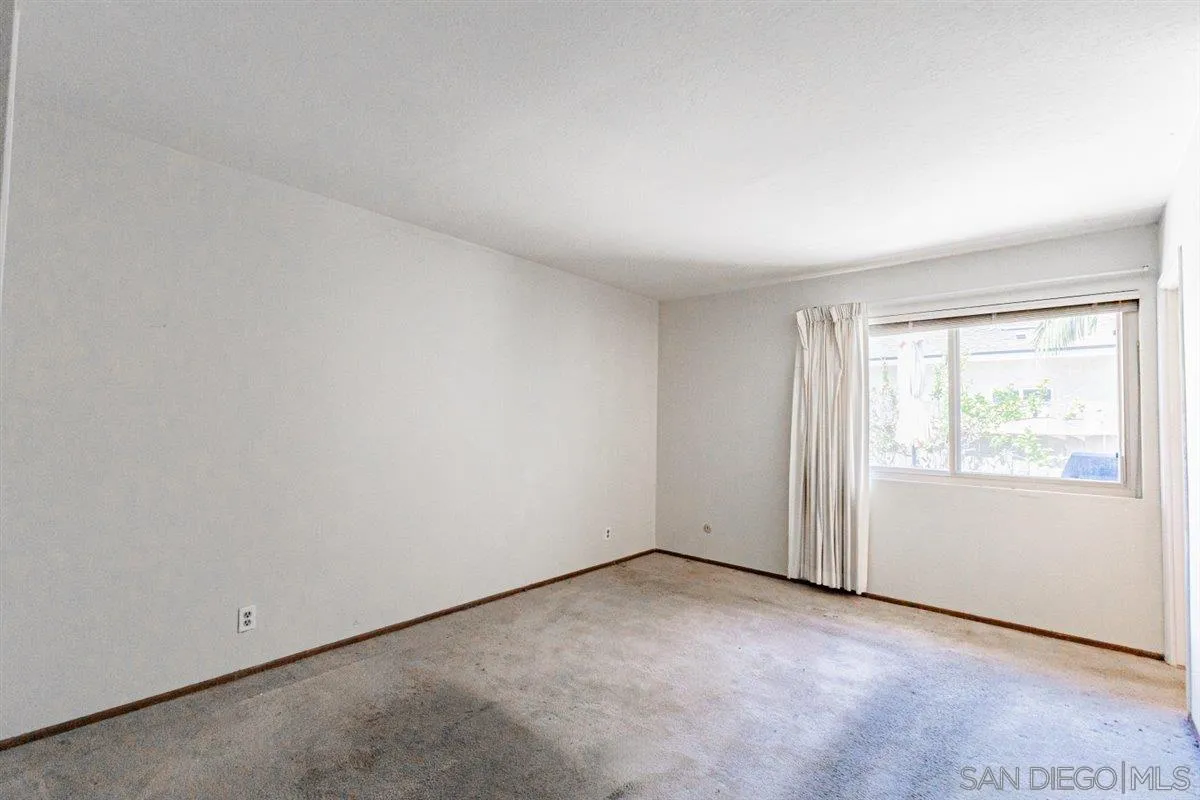 https://cdn.realtyfeed.com/cdn/127/260006799/4334f5d1362da73a0628a2df6b83dc15.webp