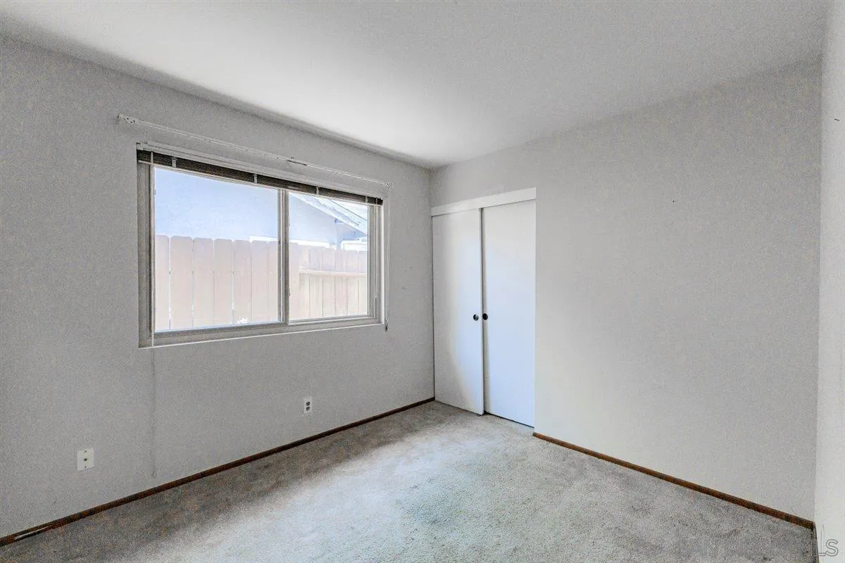 https://cdn.realtyfeed.com/cdn/127/260006799/586fc80f62169aaa01613670da842628.webp
