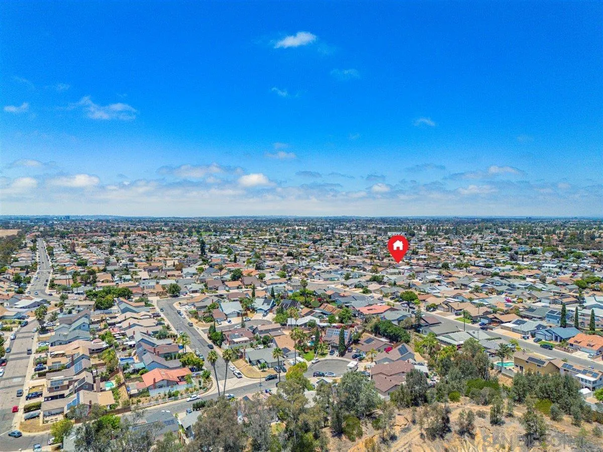 https://cdn.realtyfeed.com/cdn/127/260006799/5e5767558179fac2110b93a0645edcf8.webp