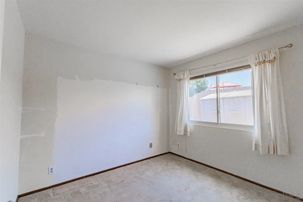 https://cdn.realtyfeed.com/cdn/127/260006799/88a2ca0c0d5126b8dbe5b5fc6c2f1042.webp
