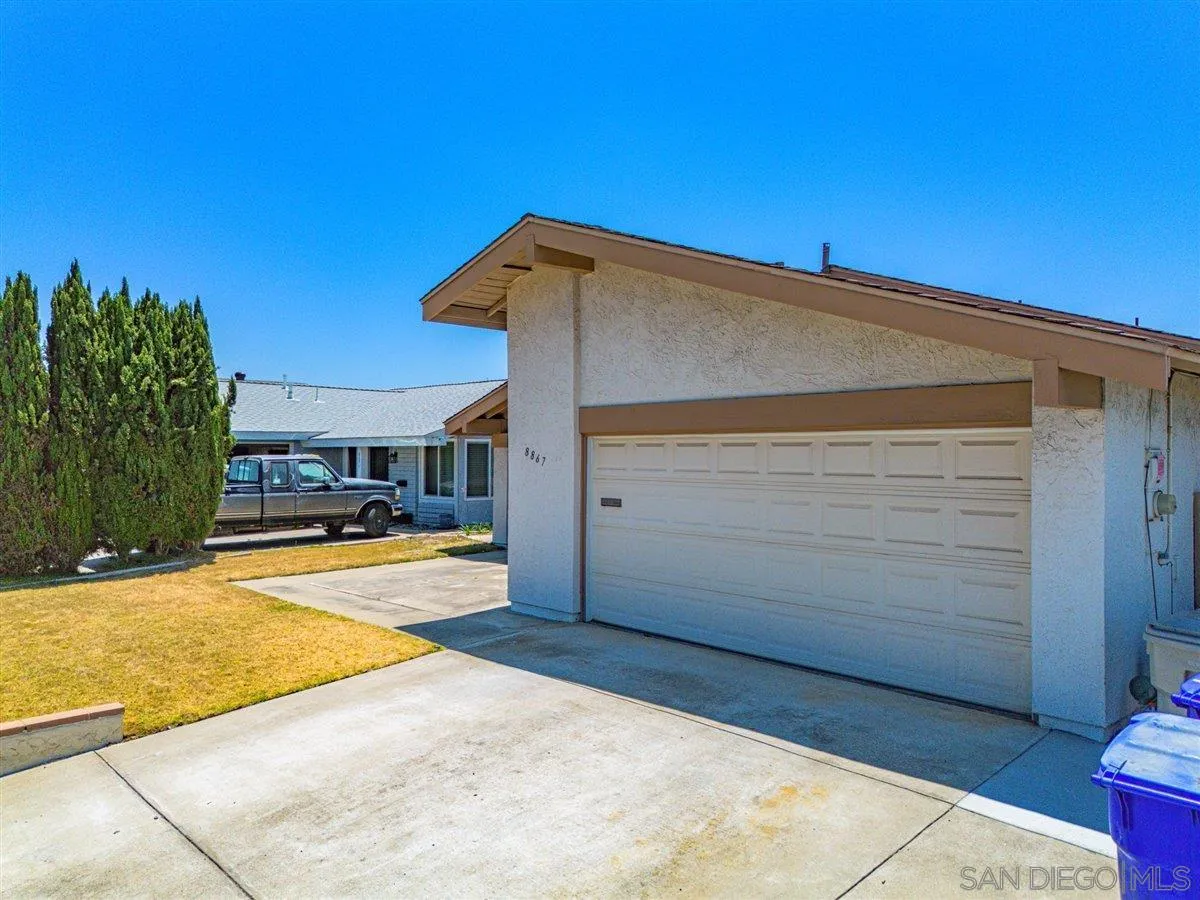 https://cdn.realtyfeed.com/cdn/127/260006799/897c3573fab64b2ab917125301ed3978.webp
