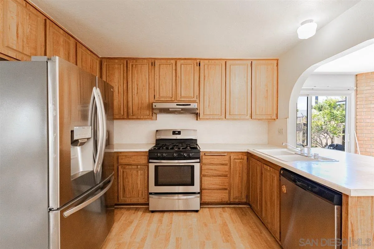 https://cdn.realtyfeed.com/cdn/127/260006799/a08b4420b0f3ea1504ff7eabfc917422.webp