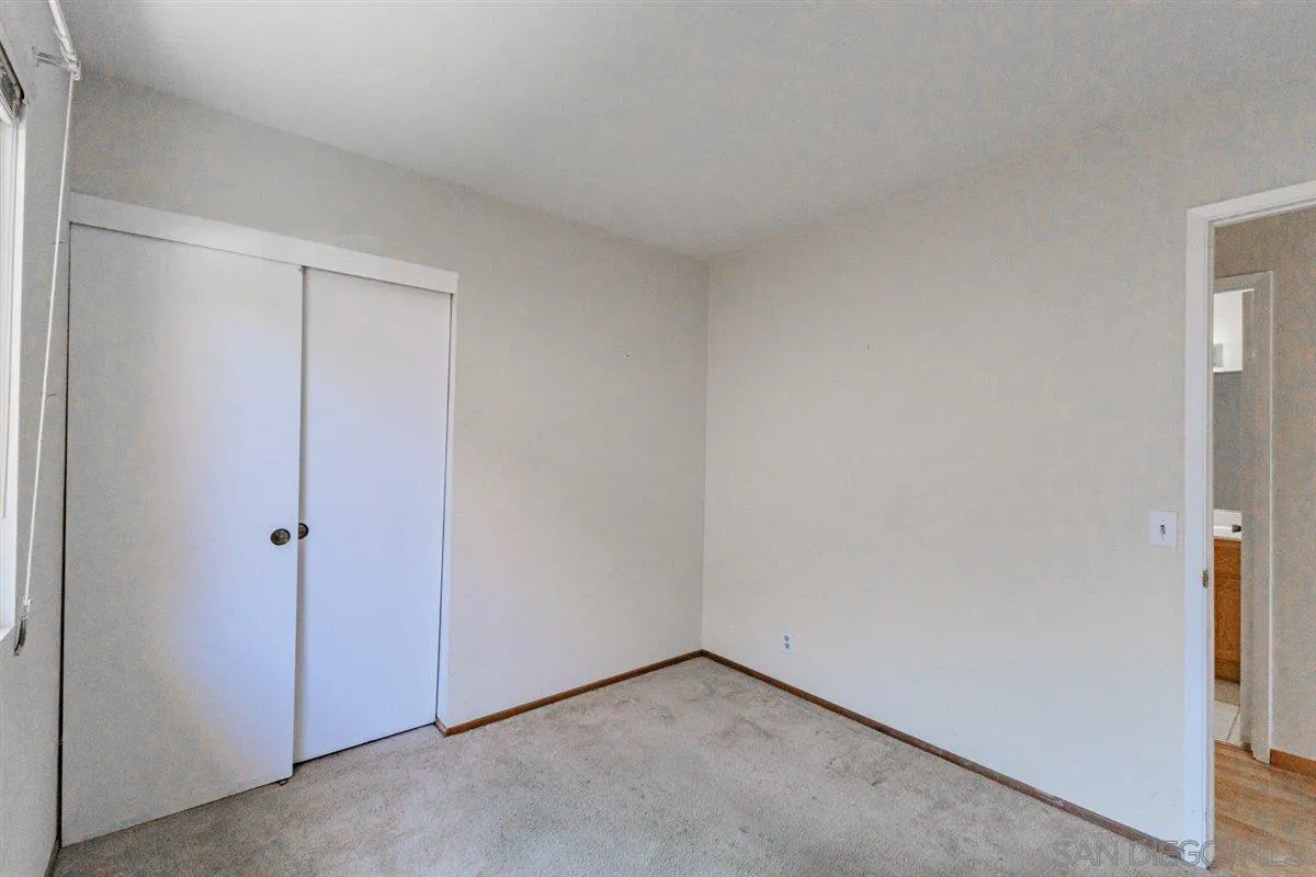 https://cdn.realtyfeed.com/cdn/127/260006799/b228fe164059cf29714c75103651f22e.webp
