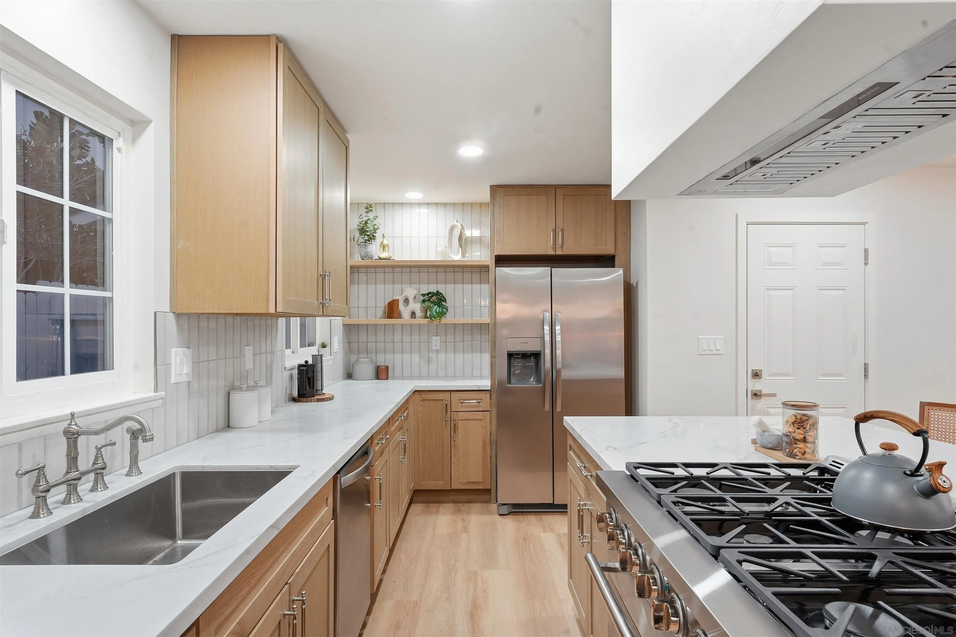 https://cdn.realtyfeed.com/cdn/127/2600068/d0f6a43820ac093c52972480cdb17293.webp