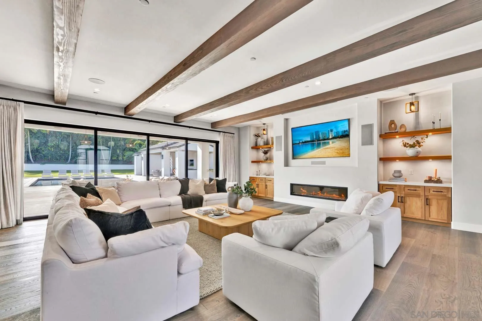 https://cdn.realtyfeed.com/cdn/127/260006800/48c0dac8336d272ca62417877c5c3742.webp