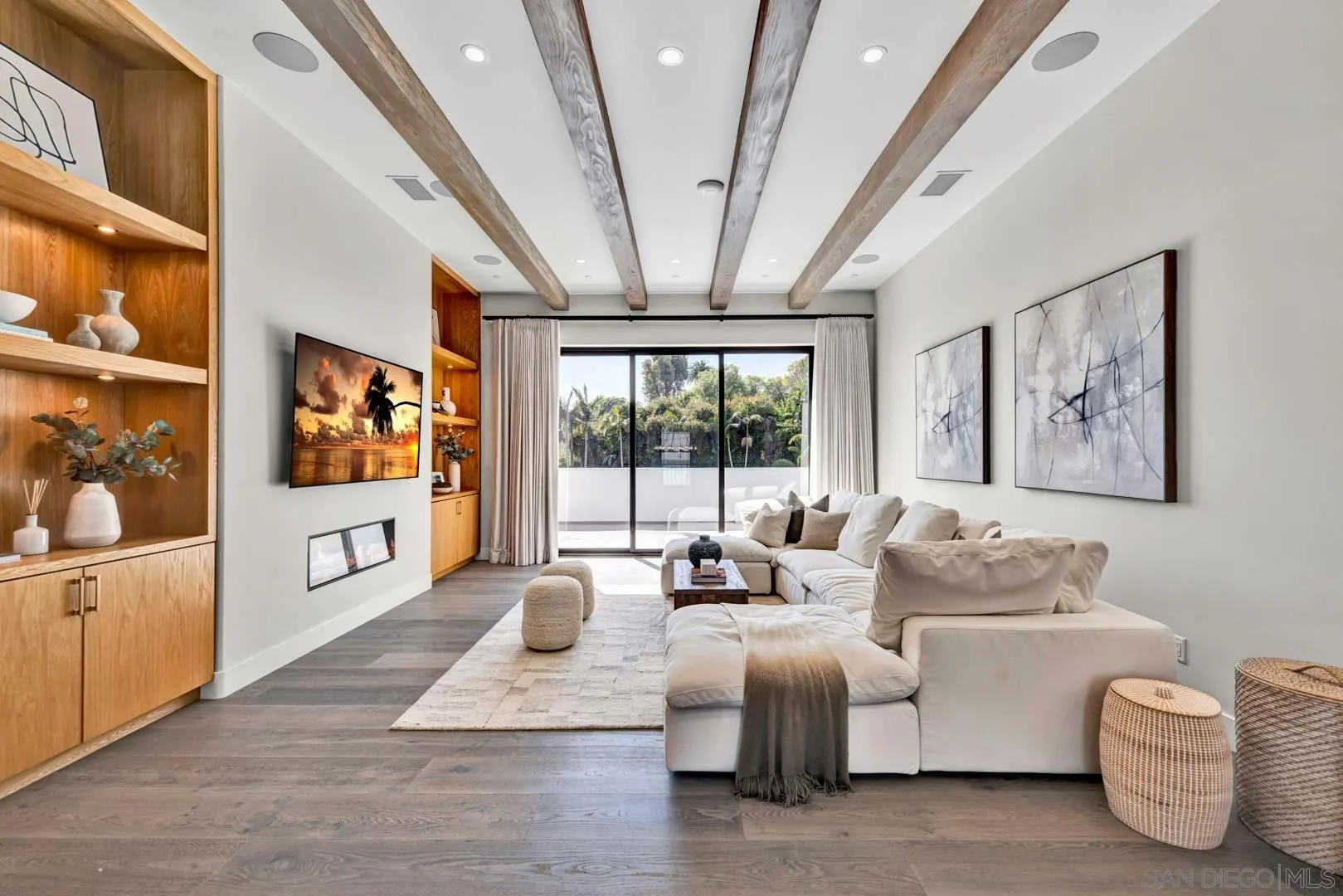 https://cdn.realtyfeed.com/cdn/127/260006800/abd1c1c8704409ceeb38b0d0875c46a4.webp