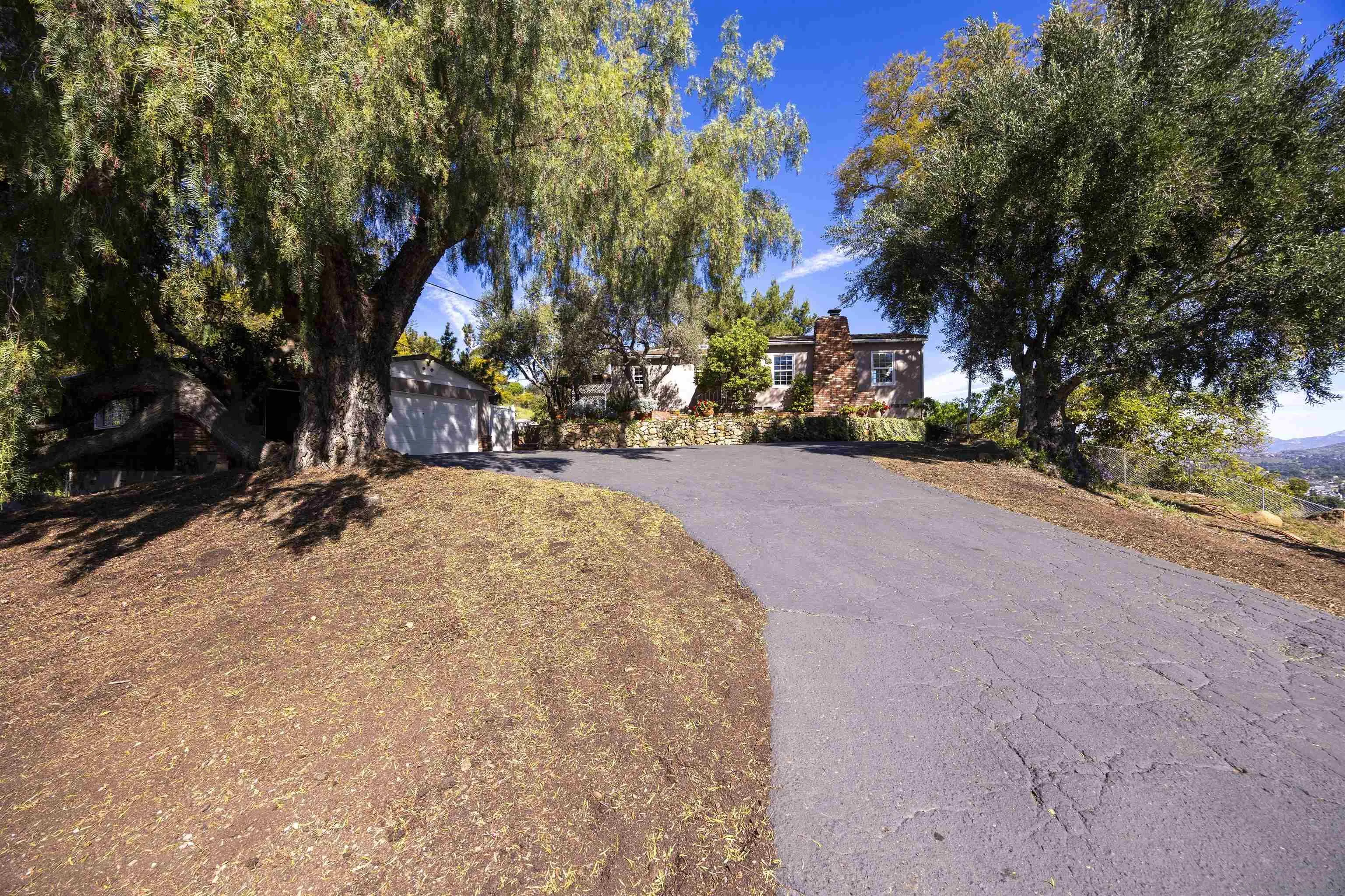 https://cdn.realtyfeed.com/cdn/127/260006804/1e33c419710f3744fe9d6c73b53fa7a9.webp