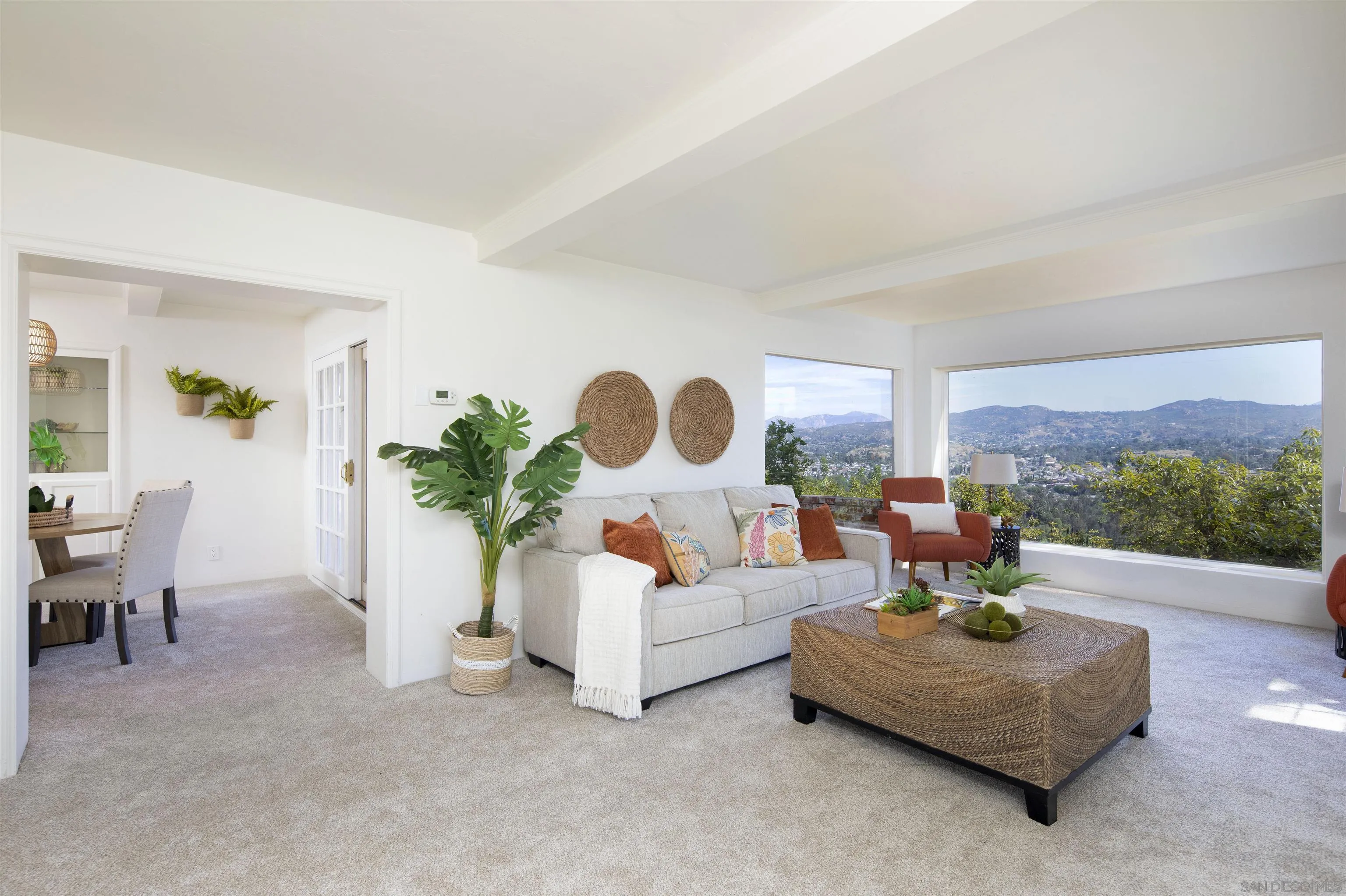https://cdn.realtyfeed.com/cdn/127/260006804/8eb6ce246b0fe7c9e92d16f293b54484.webp