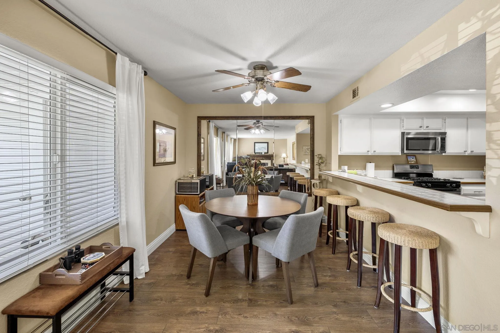 Photo #10: 260006817 Listing: Photo #10