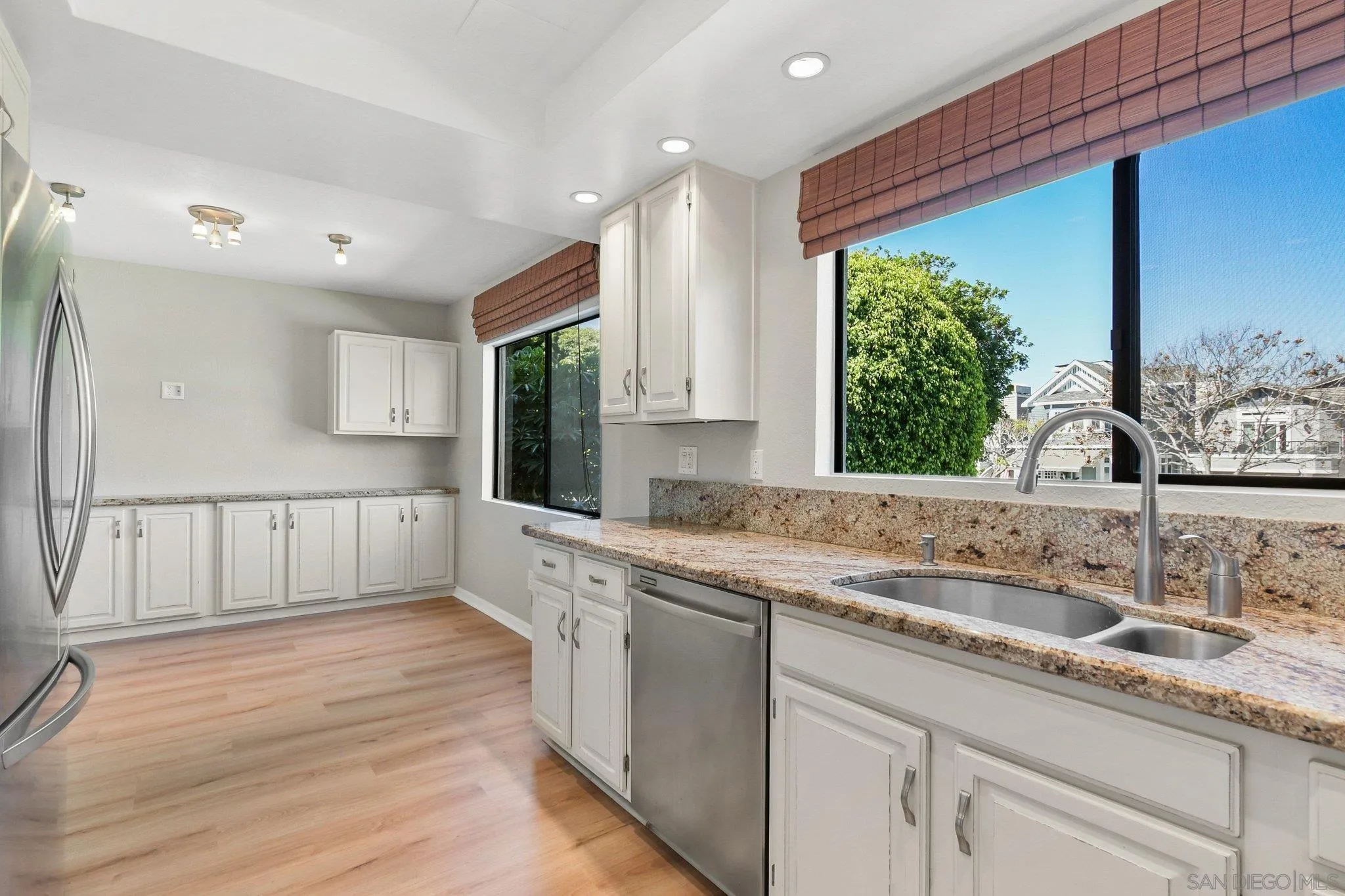 Photo #14: 260006819 Listing: Photo #14