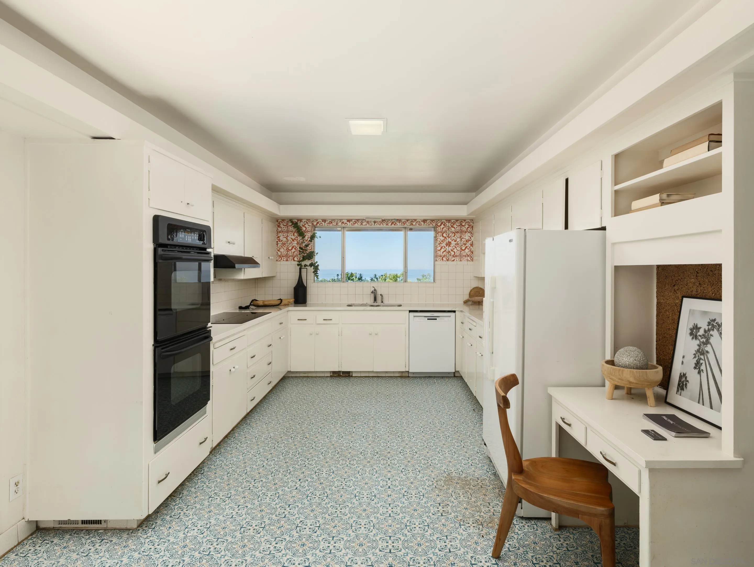 https://cdn.realtyfeed.com/cdn/127/260006821/7de4a6b3e8f2ca9db1aae381a7ab8db9.webp