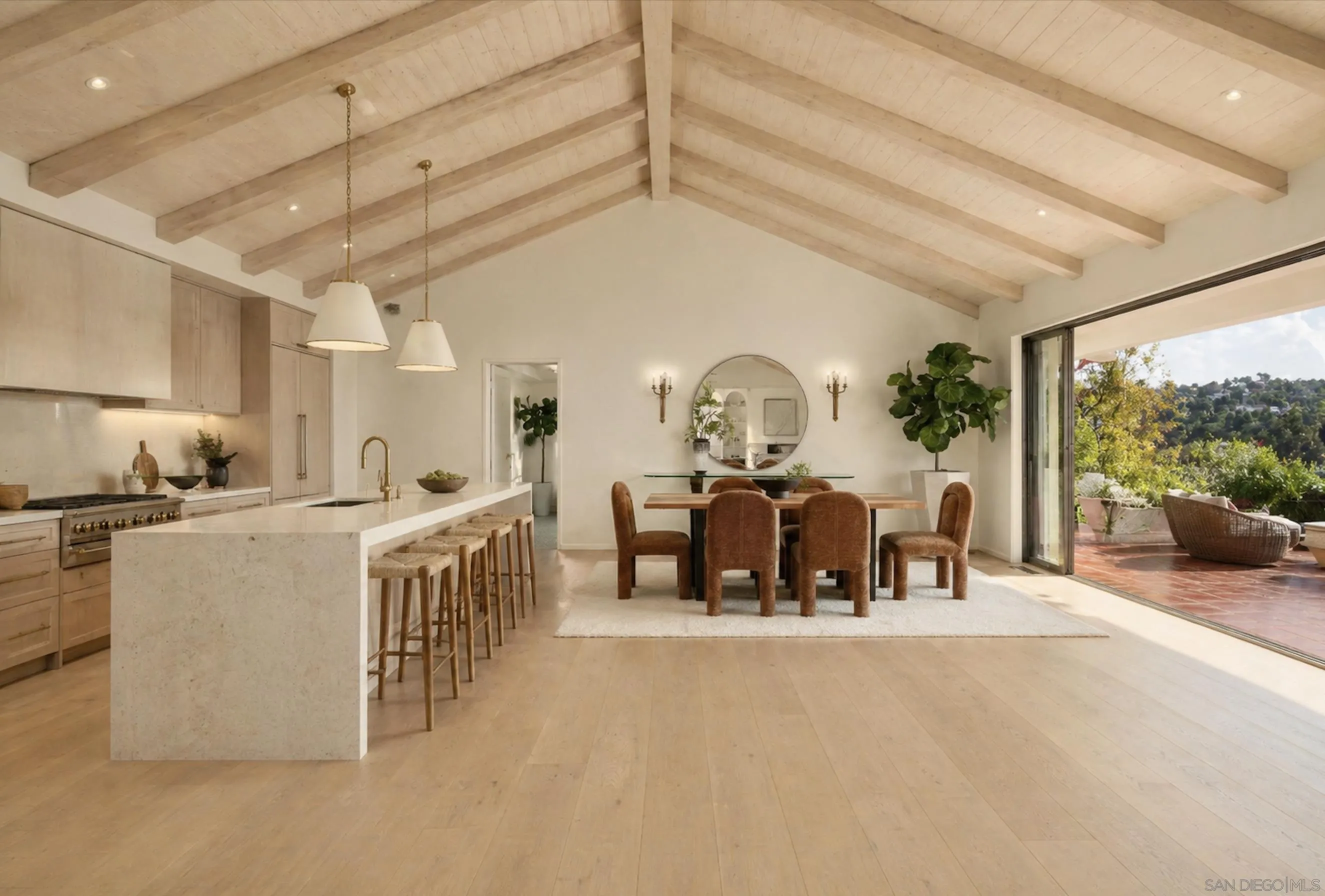 https://cdn.realtyfeed.com/cdn/127/260006821/f5e3b2fdc5e80256769cca6815862456.webp