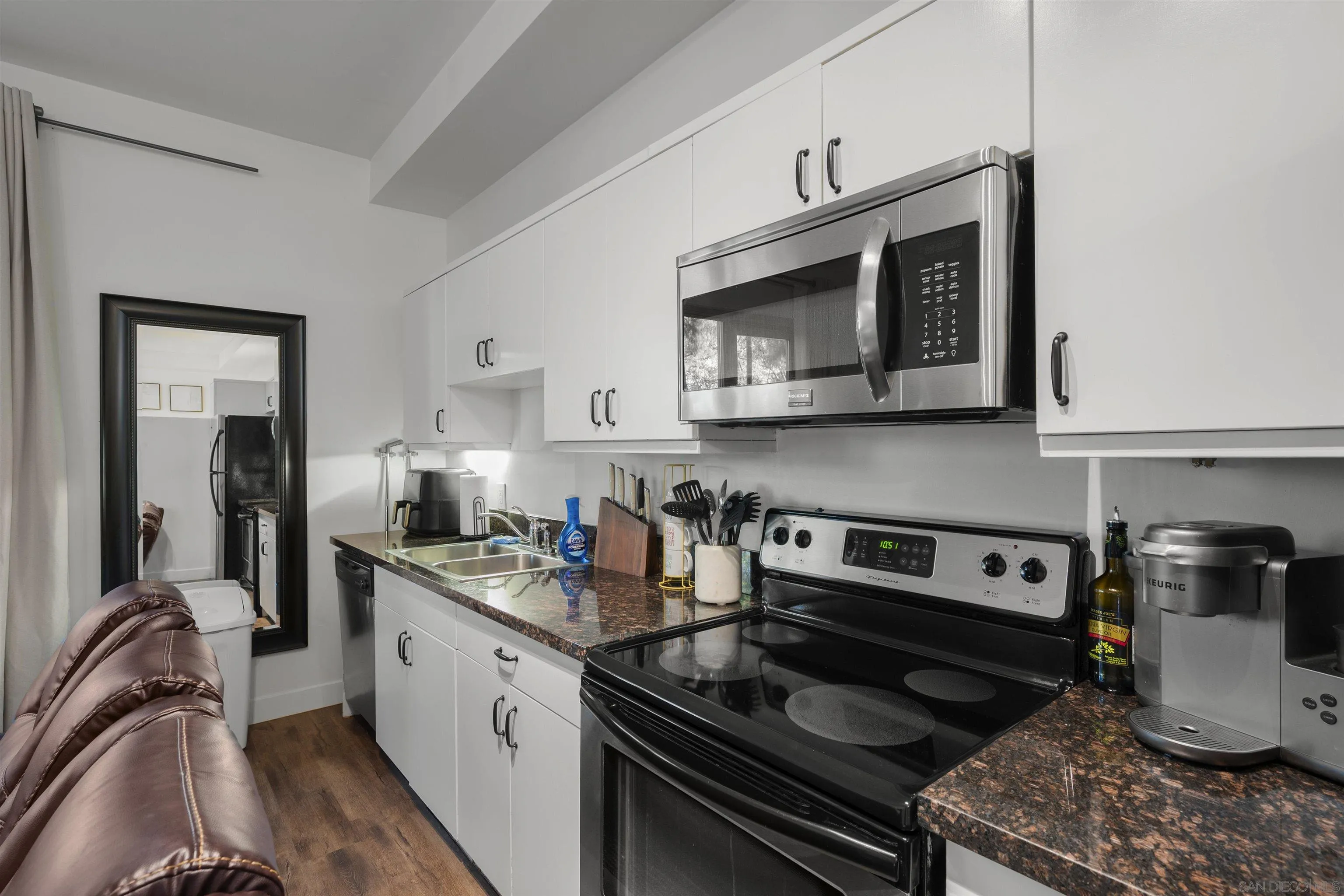 https://cdn.realtyfeed.com/cdn/127/260006823/9b13c642e1fde762d8c83b47af3c6c41.webp