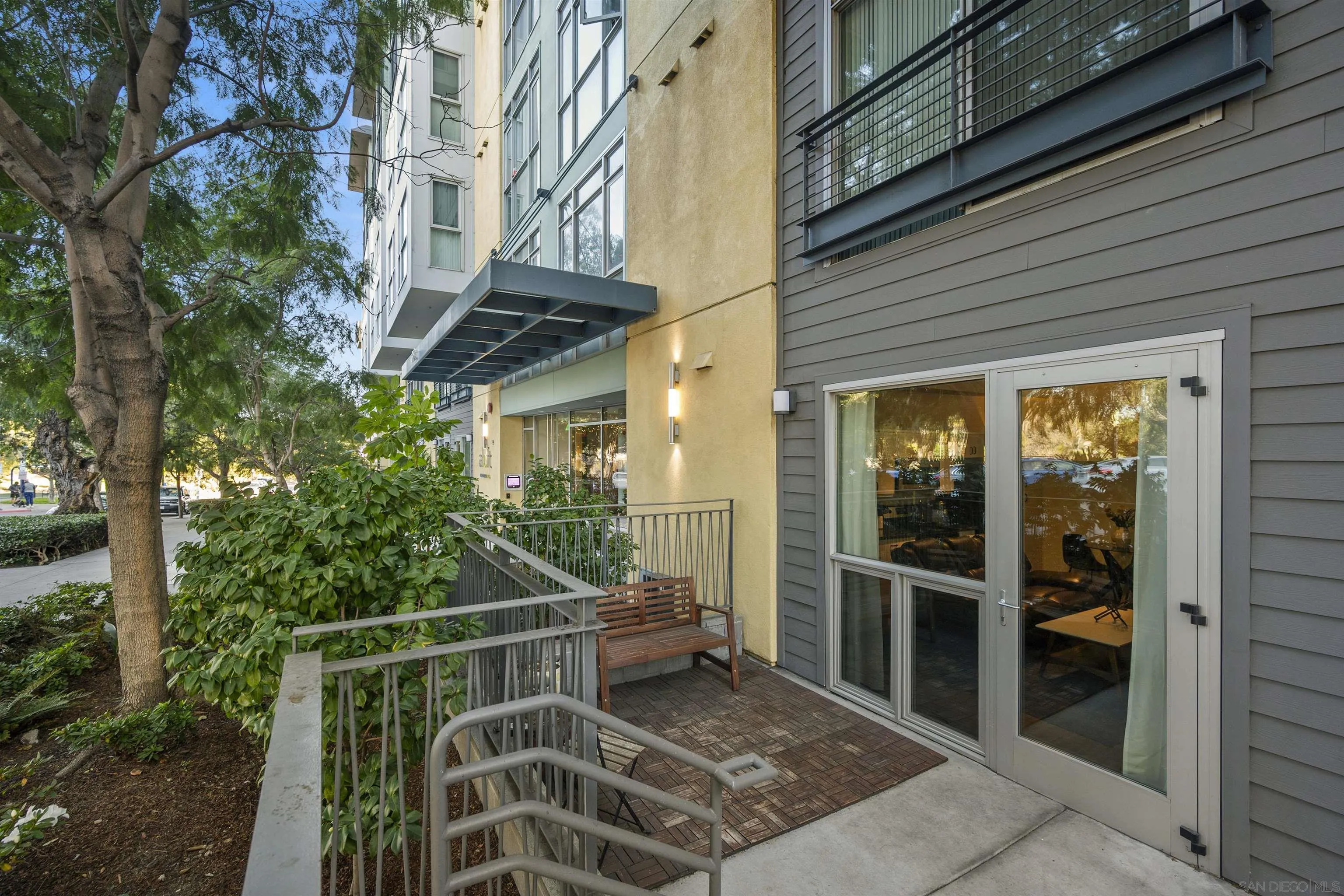 https://cdn.realtyfeed.com/cdn/127/260006823/fd716c99af66a8e71cfb313c26a29611.webp