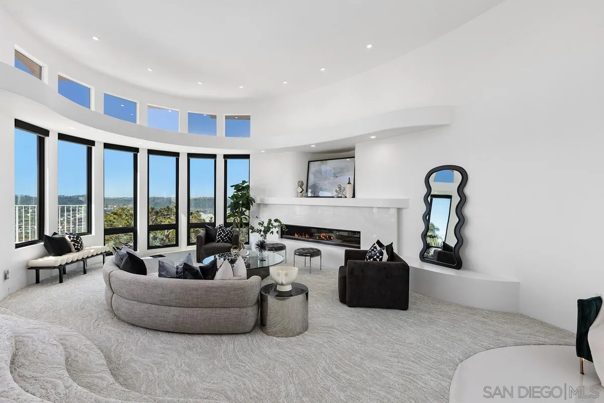 https://cdn.realtyfeed.com/cdn/127/260006830/8bb633ff2095f828a2c60981a58bffcf.webp