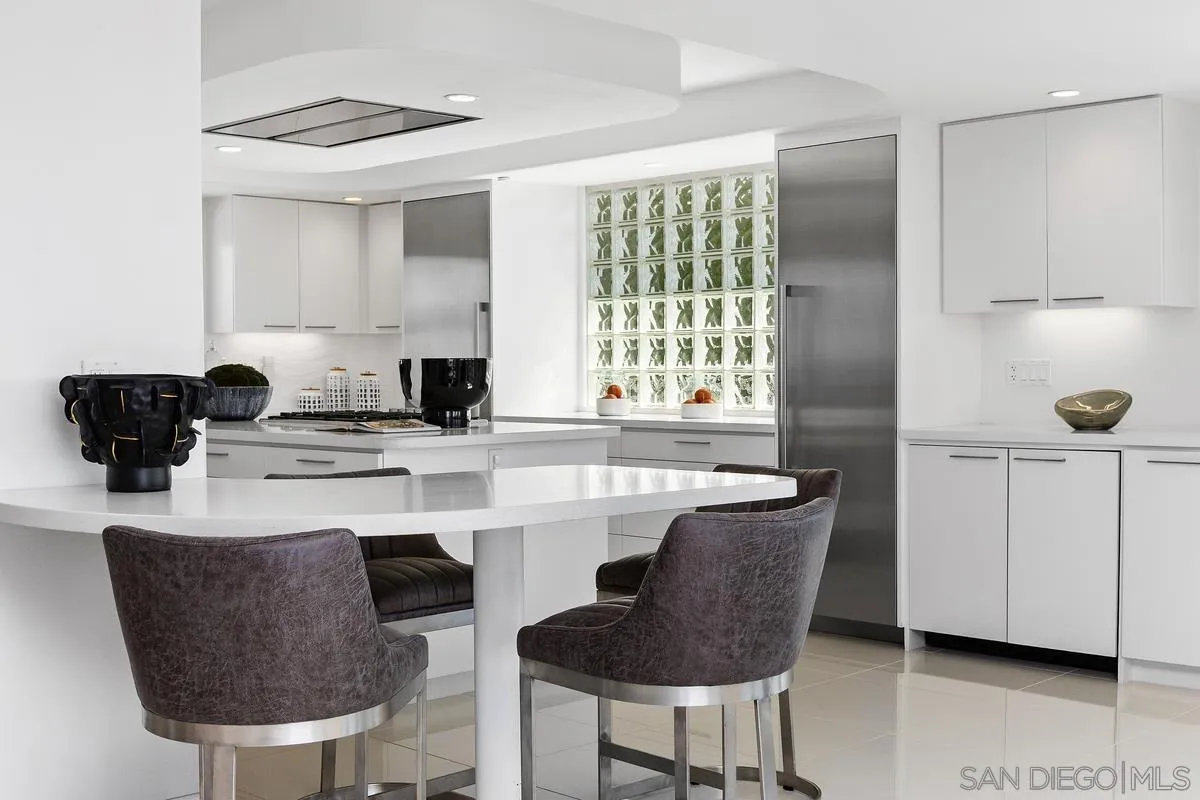 https://cdn.realtyfeed.com/cdn/127/260006830/d554672a50e754b5cebf8844b84b61c8.webp