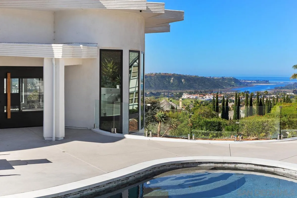 https://cdn.realtyfeed.com/cdn/127/260006830/dd297c100d82e8409a6d911bbf5f9b94.webp