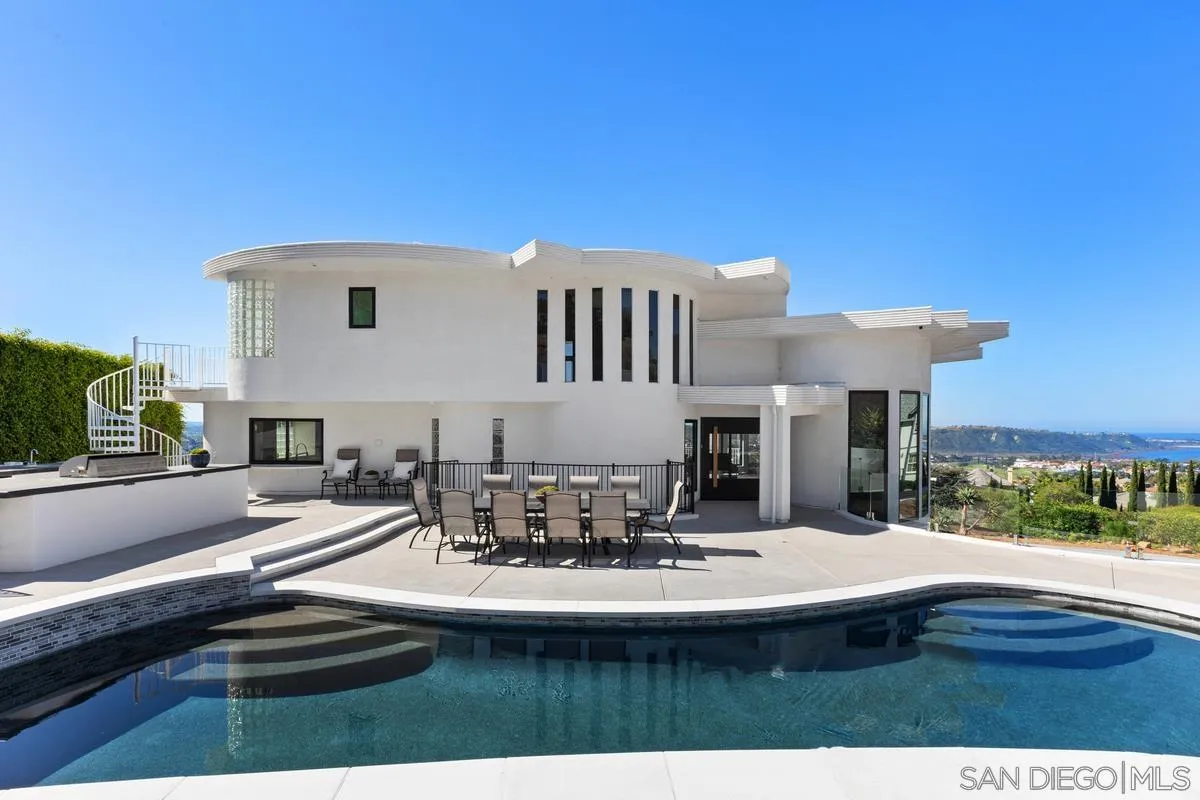 https://cdn.realtyfeed.com/cdn/127/260006830/ef9e36b37a87663696b9b301537d3916.webp