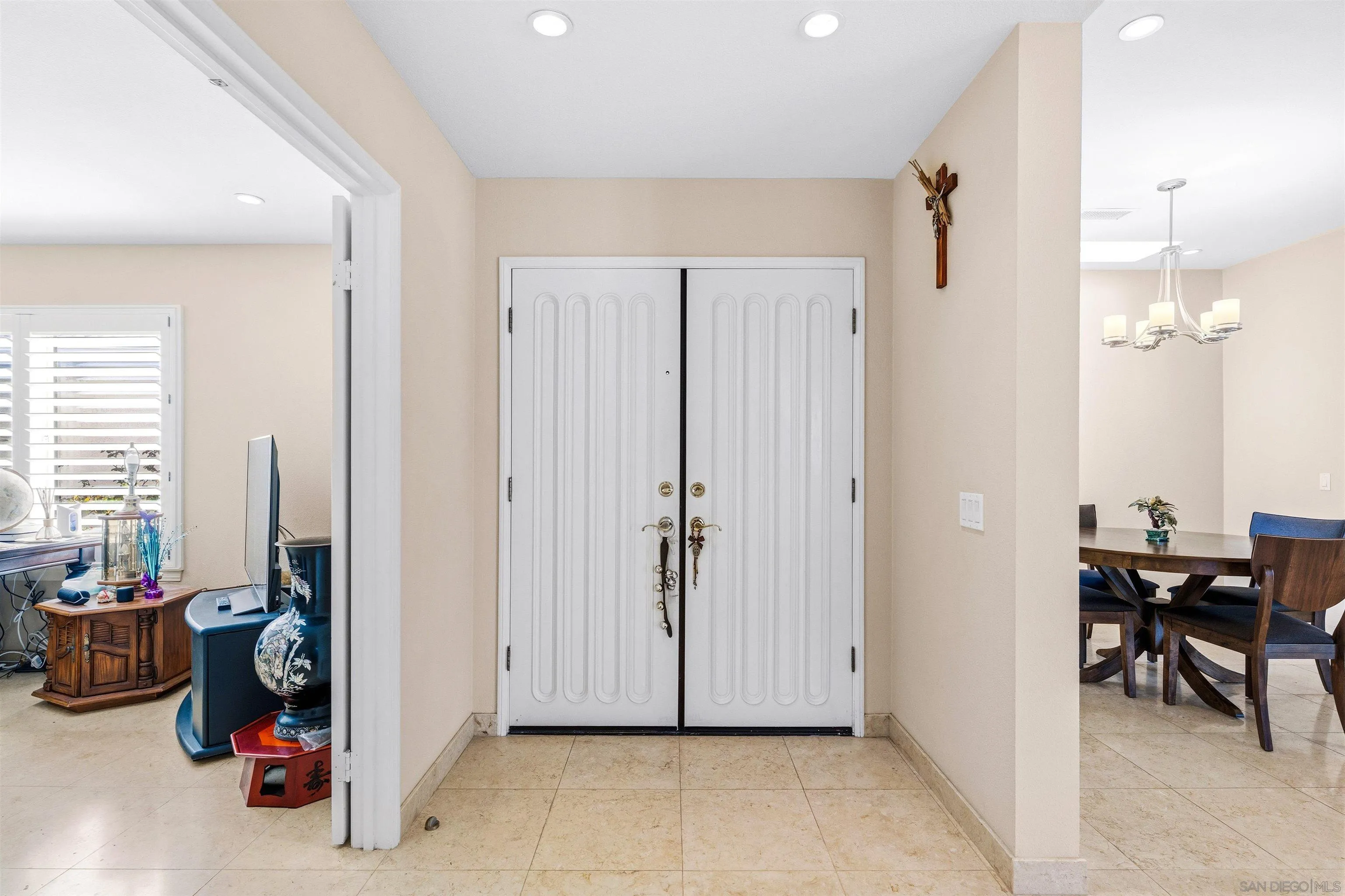 https://cdn.realtyfeed.com/cdn/127/260006838/a106bbdc152c850d0ba970213e407afd.webp