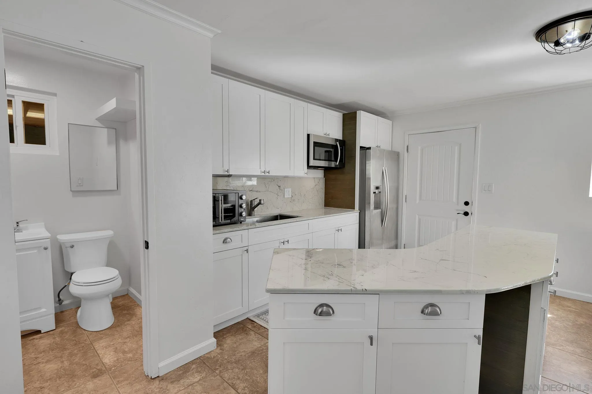 https://cdn.realtyfeed.com/cdn/127/260006840/40dfc5f1c3eea3a6ba2c51fadc78a3ae.webp