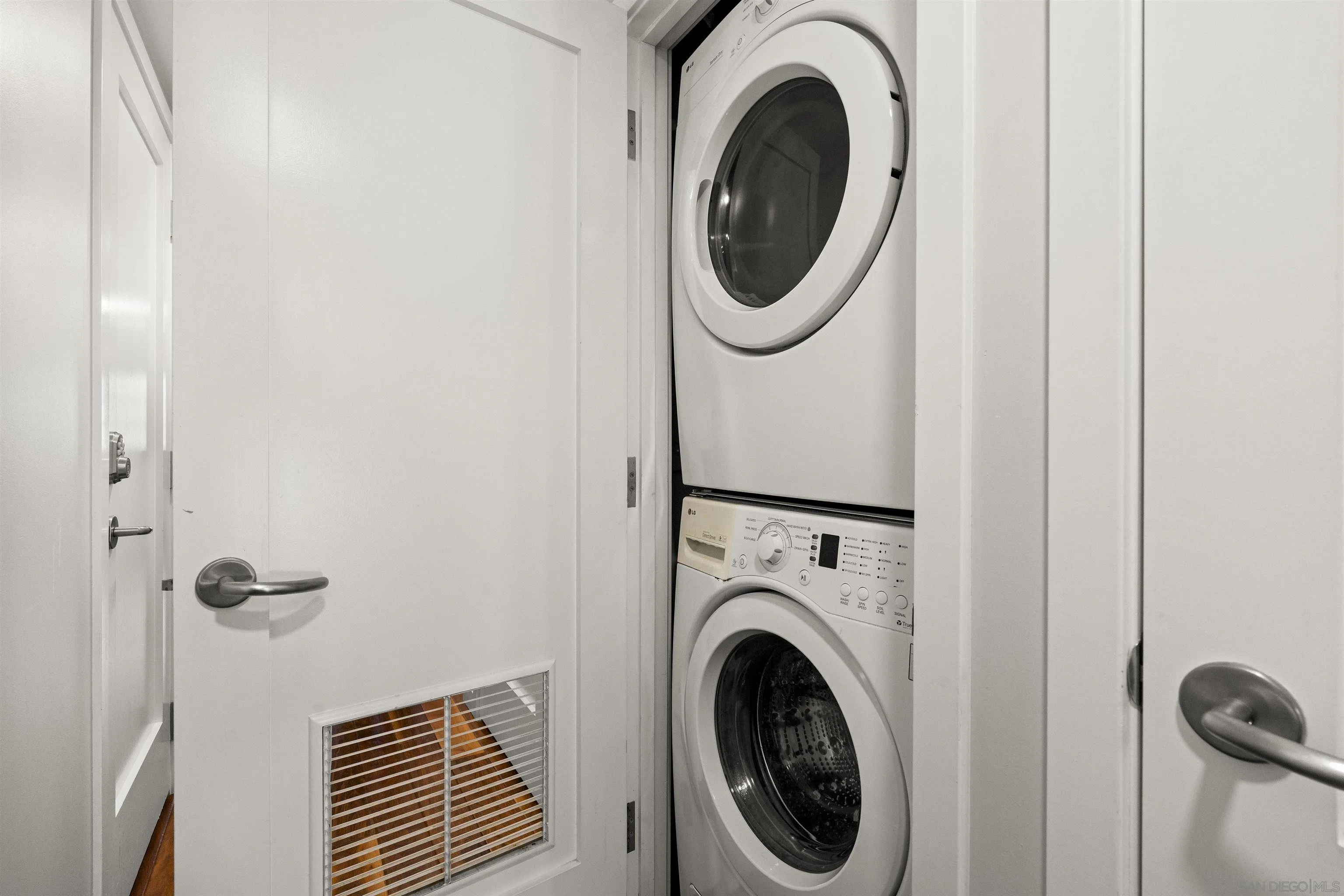 Photo #39: 260006844 Listing: Photo #39