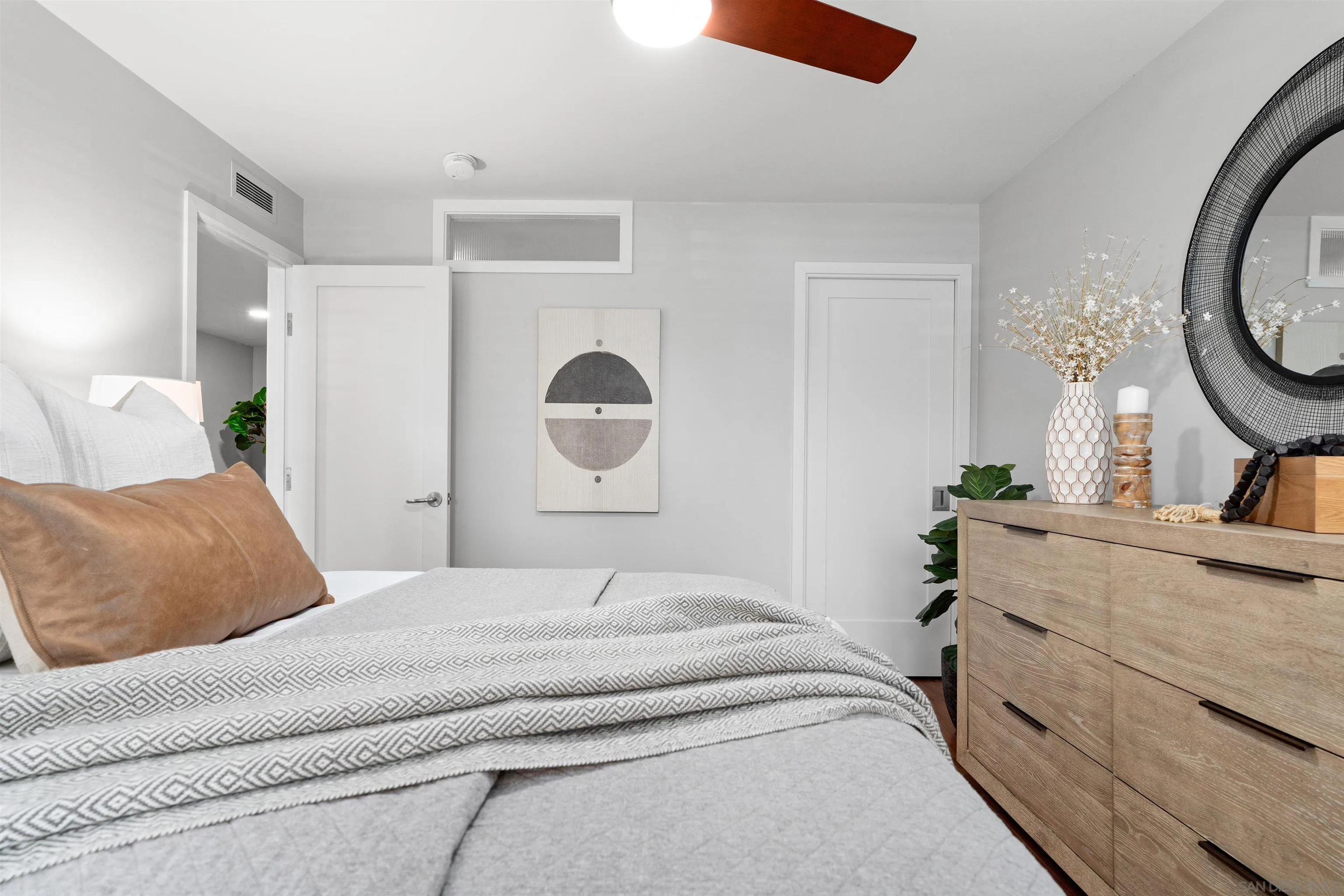 Photo #13: 260006844 Listing: Photo #13