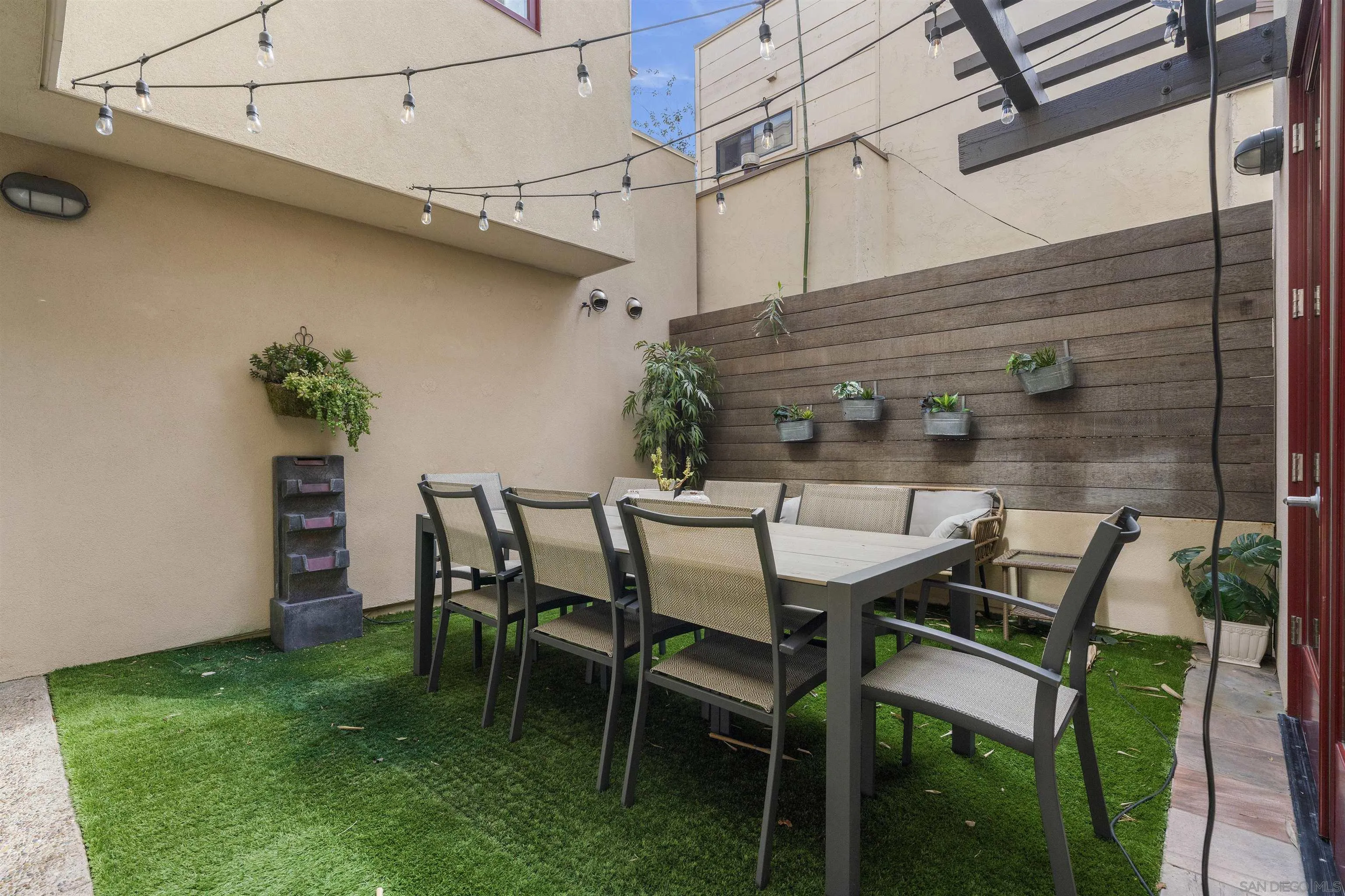 Photo #35: 260006844 Listing: Photo #35