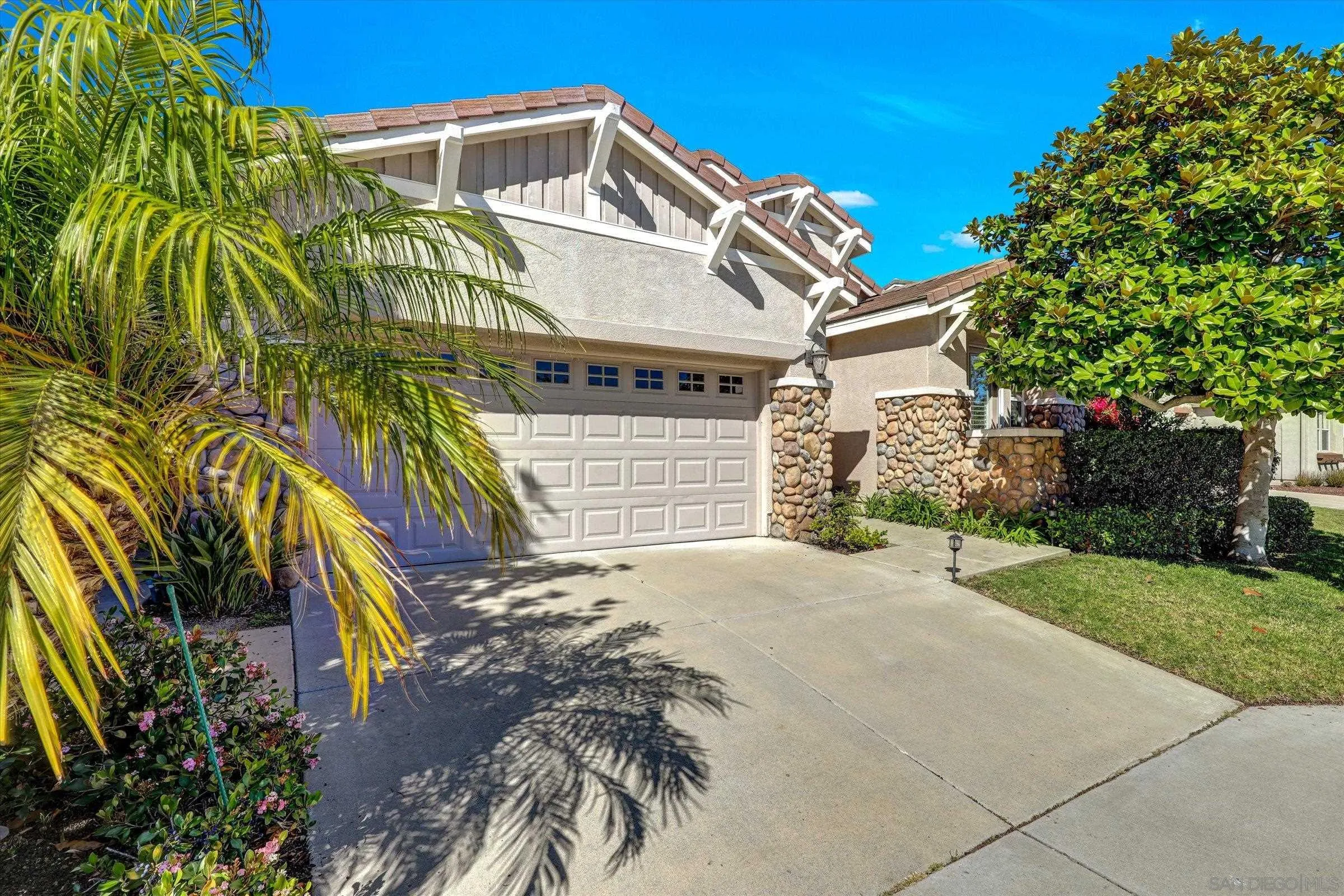 https://cdn.realtyfeed.com/cdn/127/260006845/07b09f9a37b57fb1263187bacbbb9e87.webp