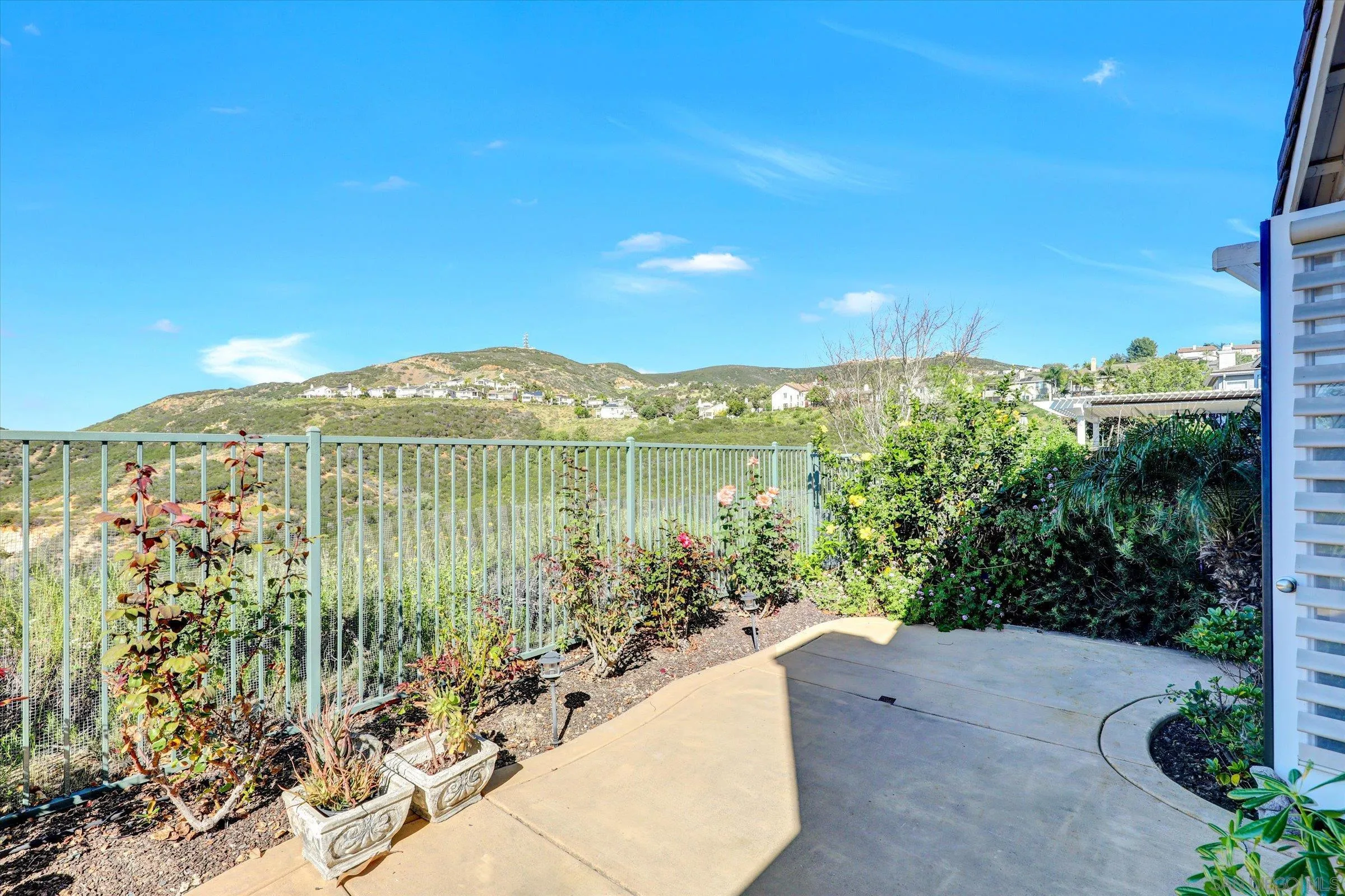 https://cdn.realtyfeed.com/cdn/127/260006845/c9e5e5356c516577623a2914d44b0329.webp