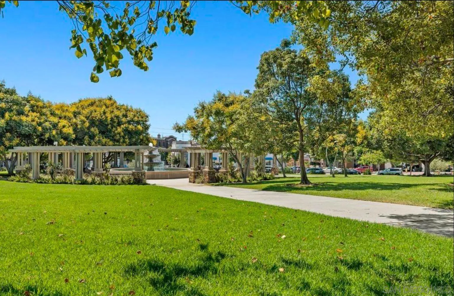 https://cdn.realtyfeed.com/cdn/127/260006845/e465d9067a3a2309cb453a3590c65c2c.webp