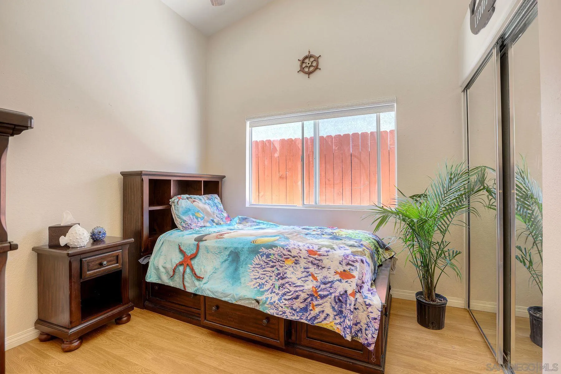 https://cdn.realtyfeed.com/cdn/127/260006847/29bad9c1fdf6bc22f2f37edb62fe21ba.webp