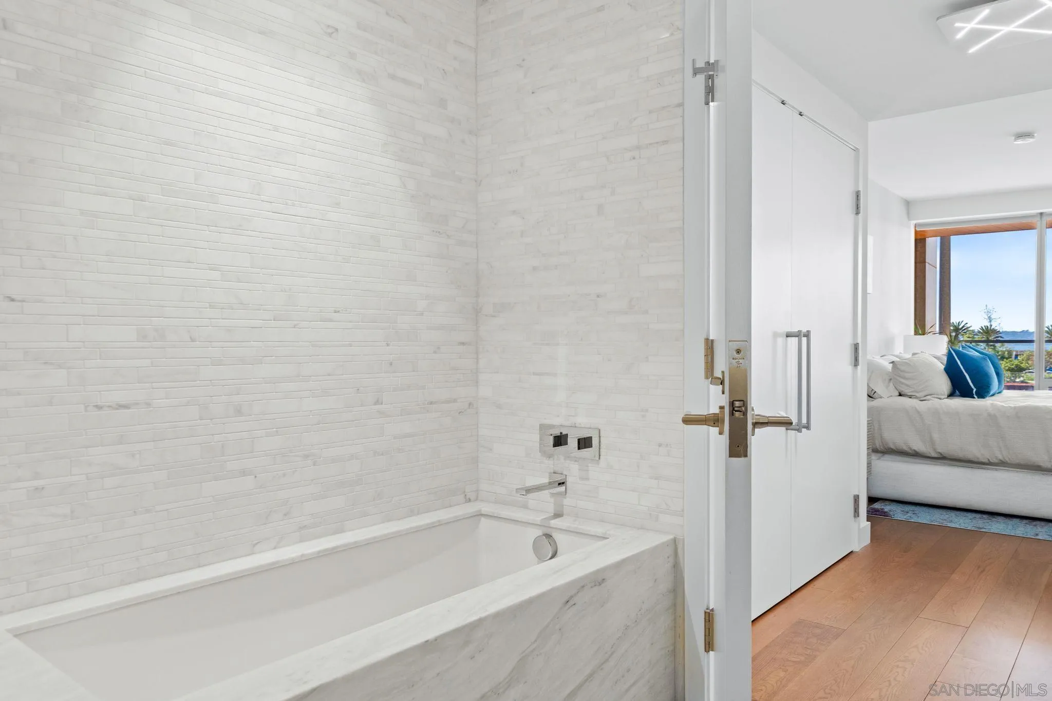 Photo #18: 260006849 Listing: Photo #18