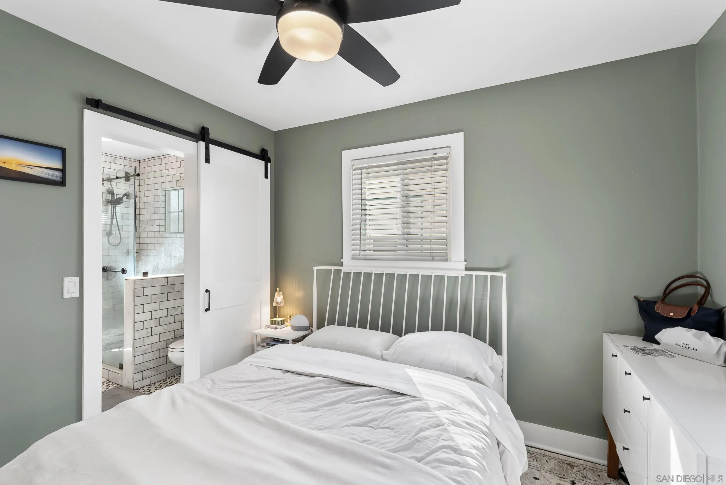 https://cdn.realtyfeed.com/cdn/127/260006850/fab19acf9ce195aff86c2b9dadd5919e.webp